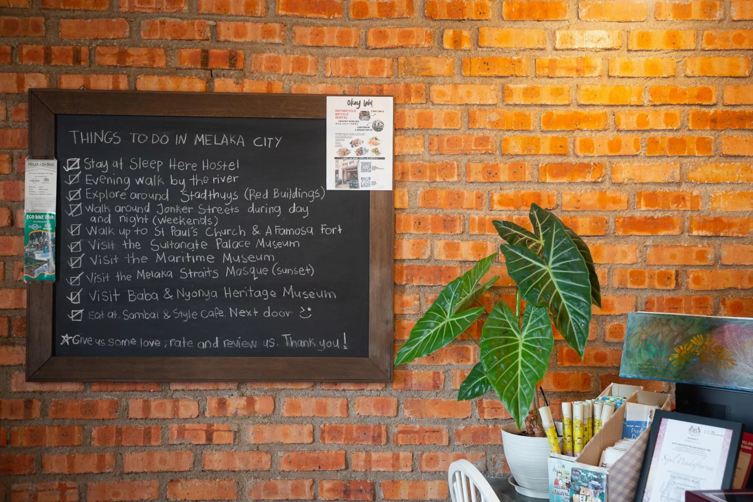 Area and facilities in Sleep Here Hostel, Melaka