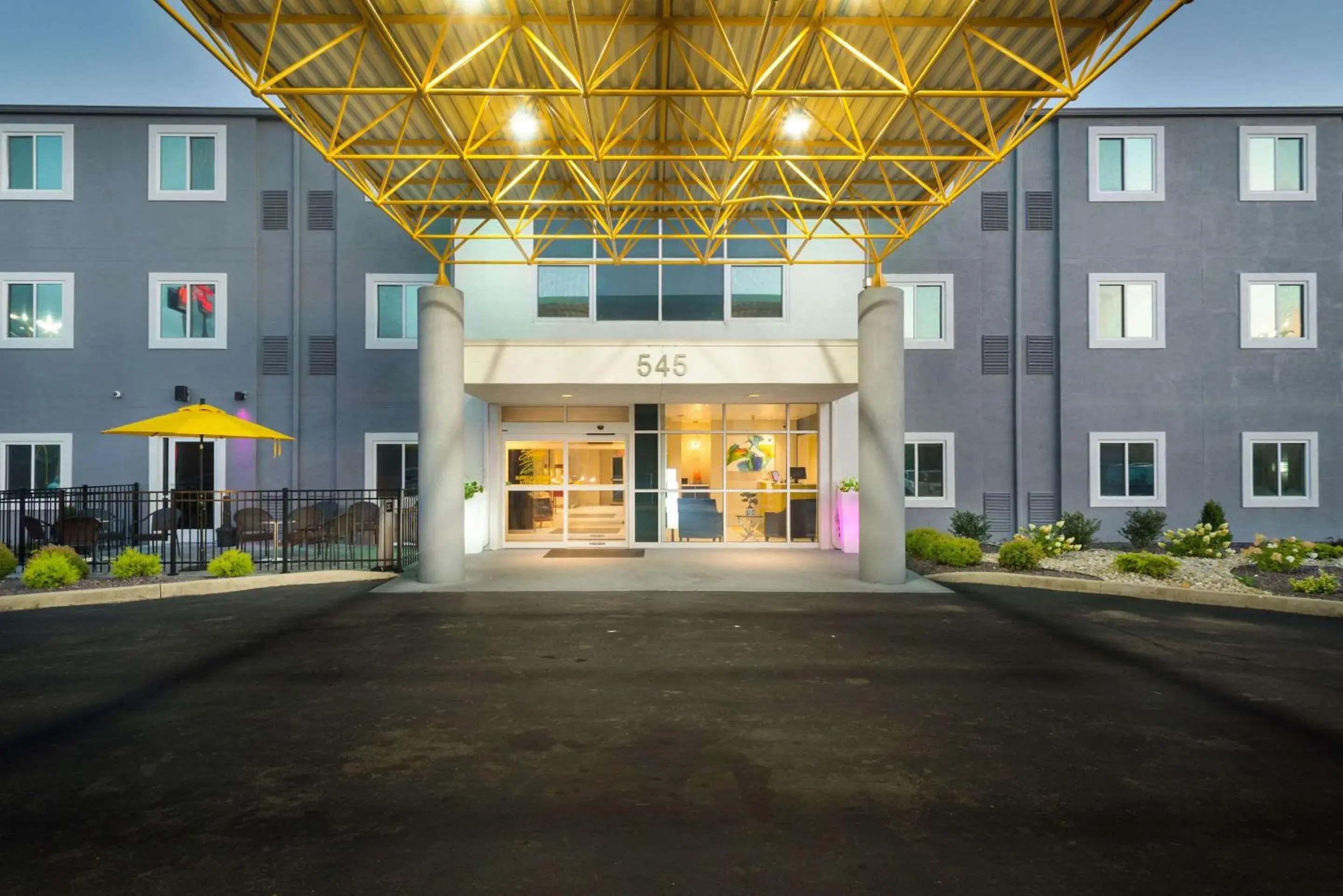 Property building in Studio Z, an Ascend Collection Hotel Property building in Studio Z, an Ascend Collection Hotel