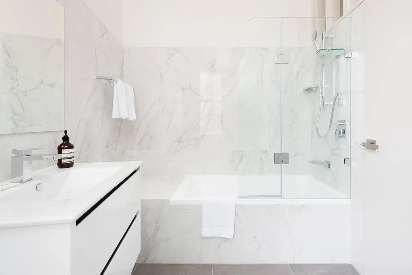 STUNNING SYDNEY HOME 4