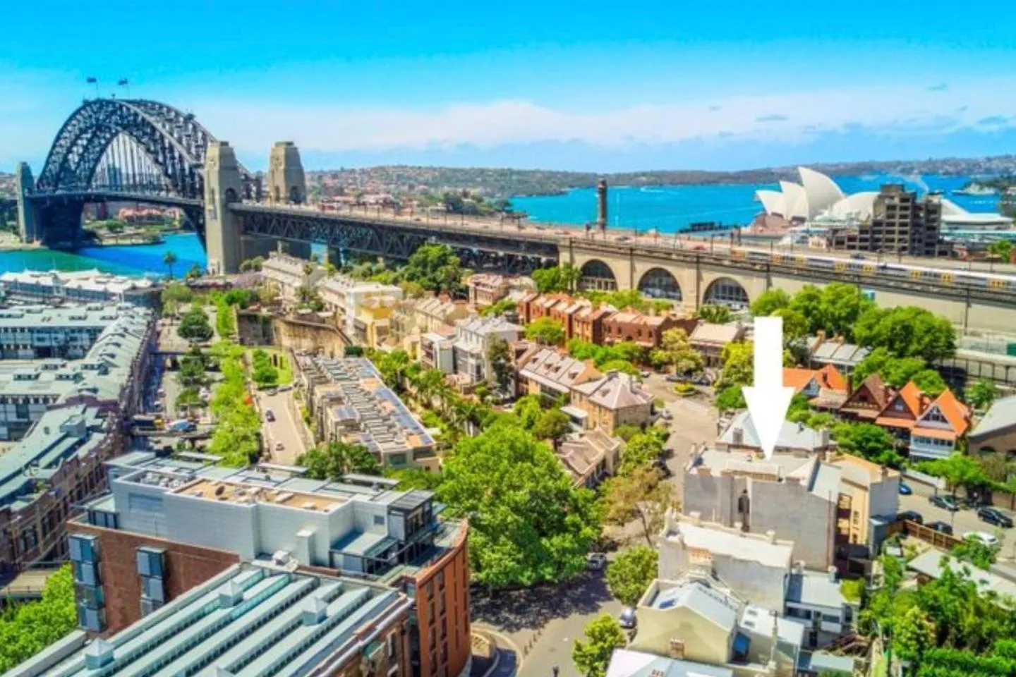 STUNNING SYDNEY HOME 4