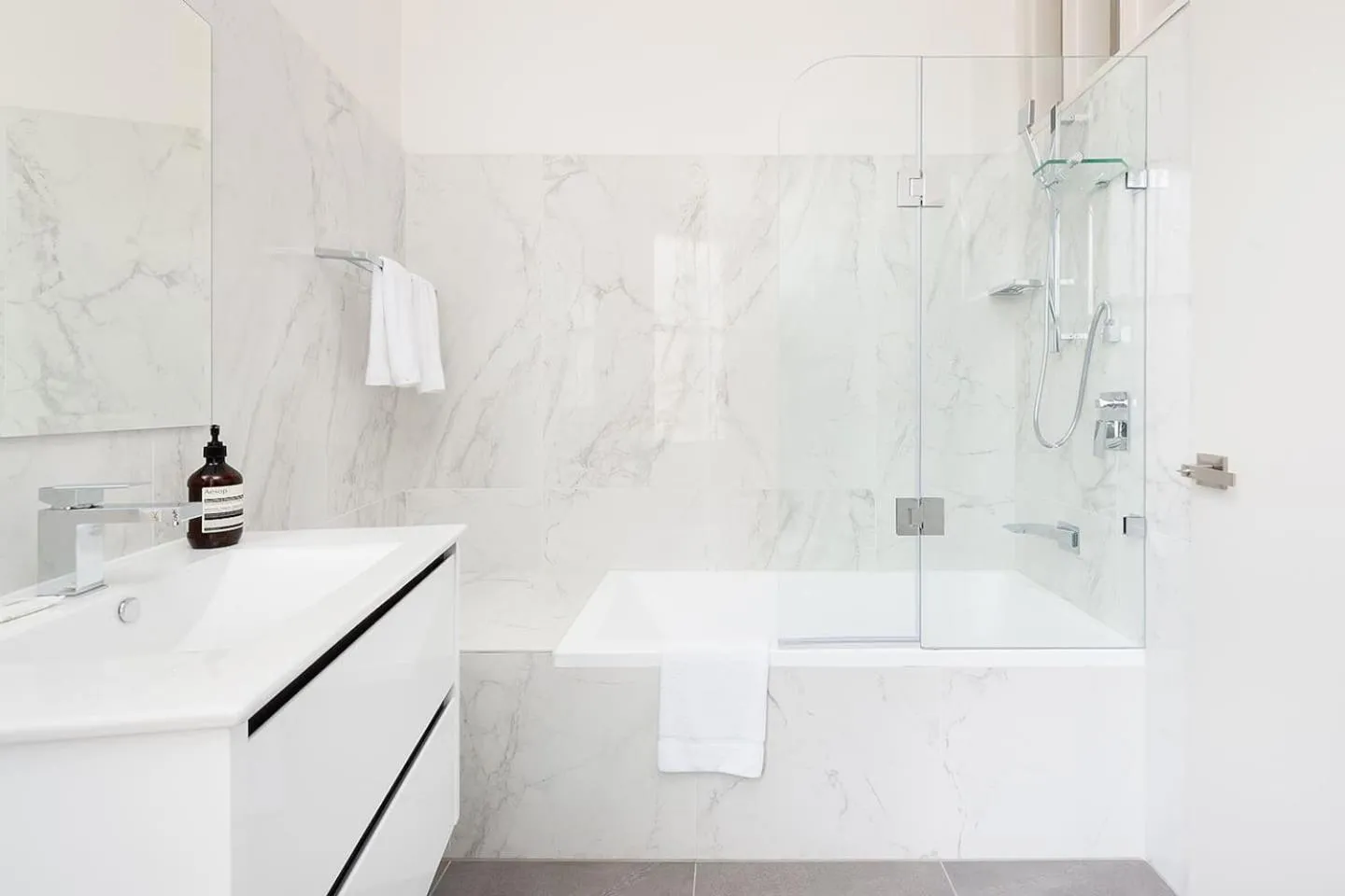 STUNNING SYDNEY HOME 9