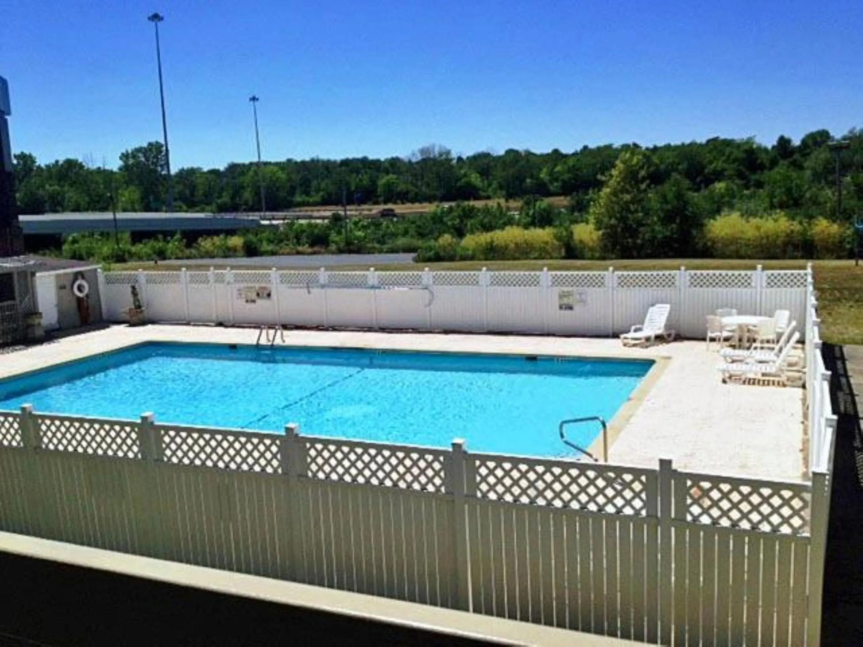 Swimming pool in Motel 6-Troy, OH