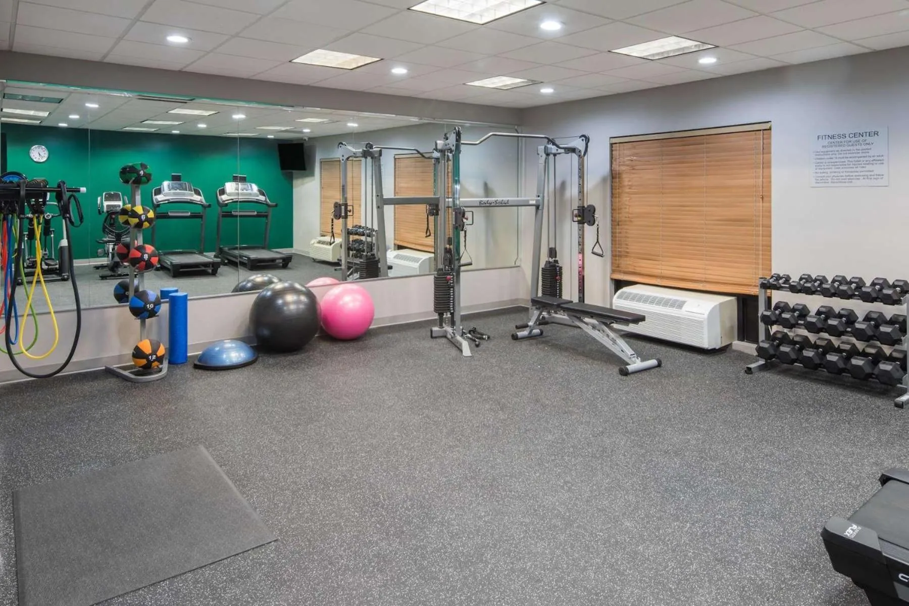 Fitness centre/facilities in Comfort Inn & Suites Columbus North
