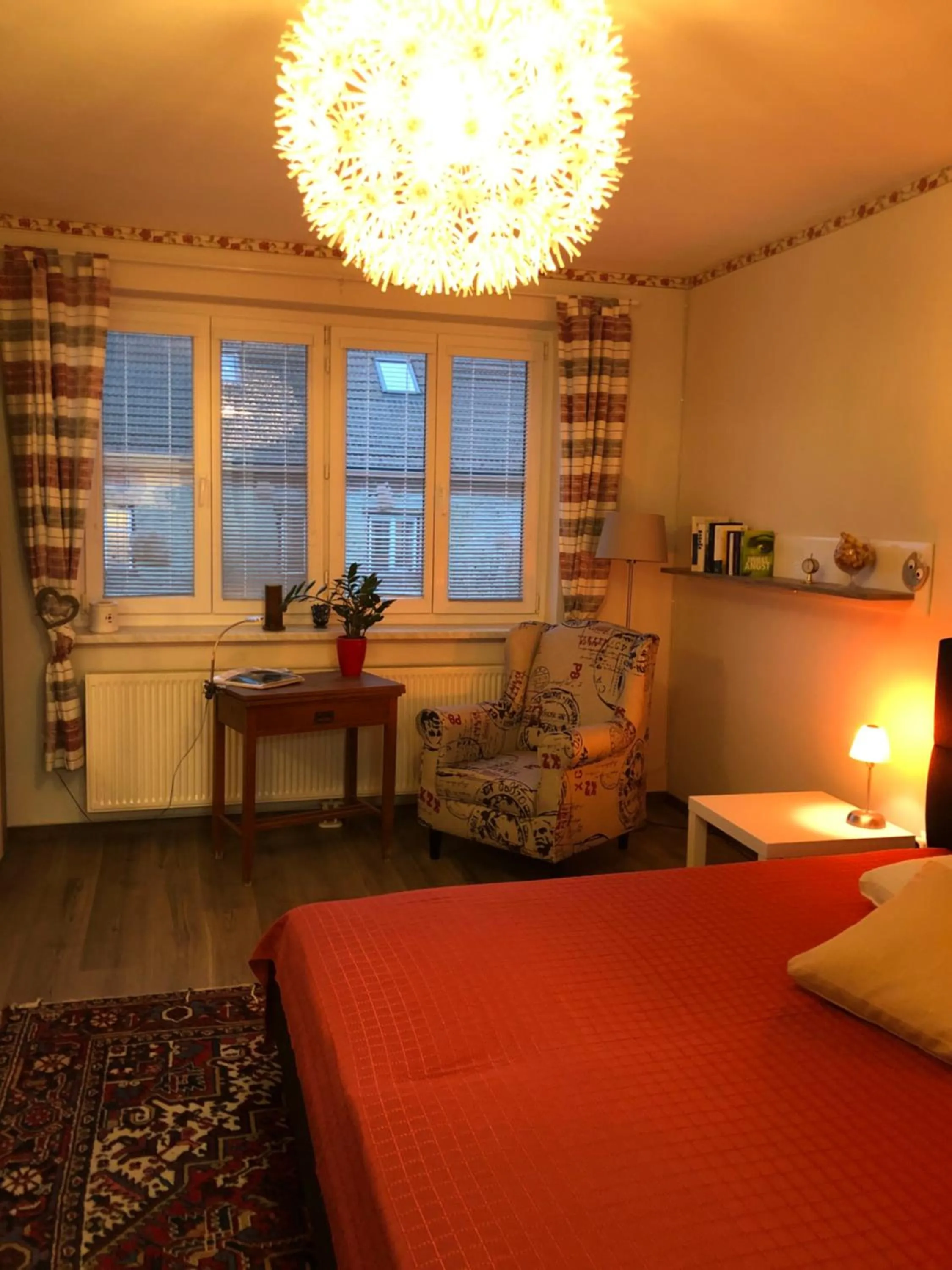 Bed in Auszeit; Gästehaus & mehr