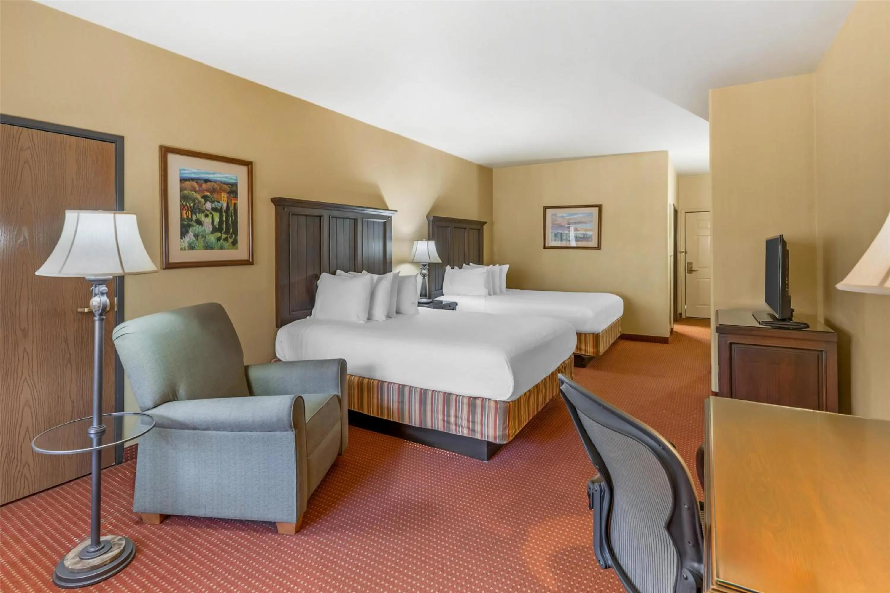 Bedroom, Bed in Best Western San Isidro Inn