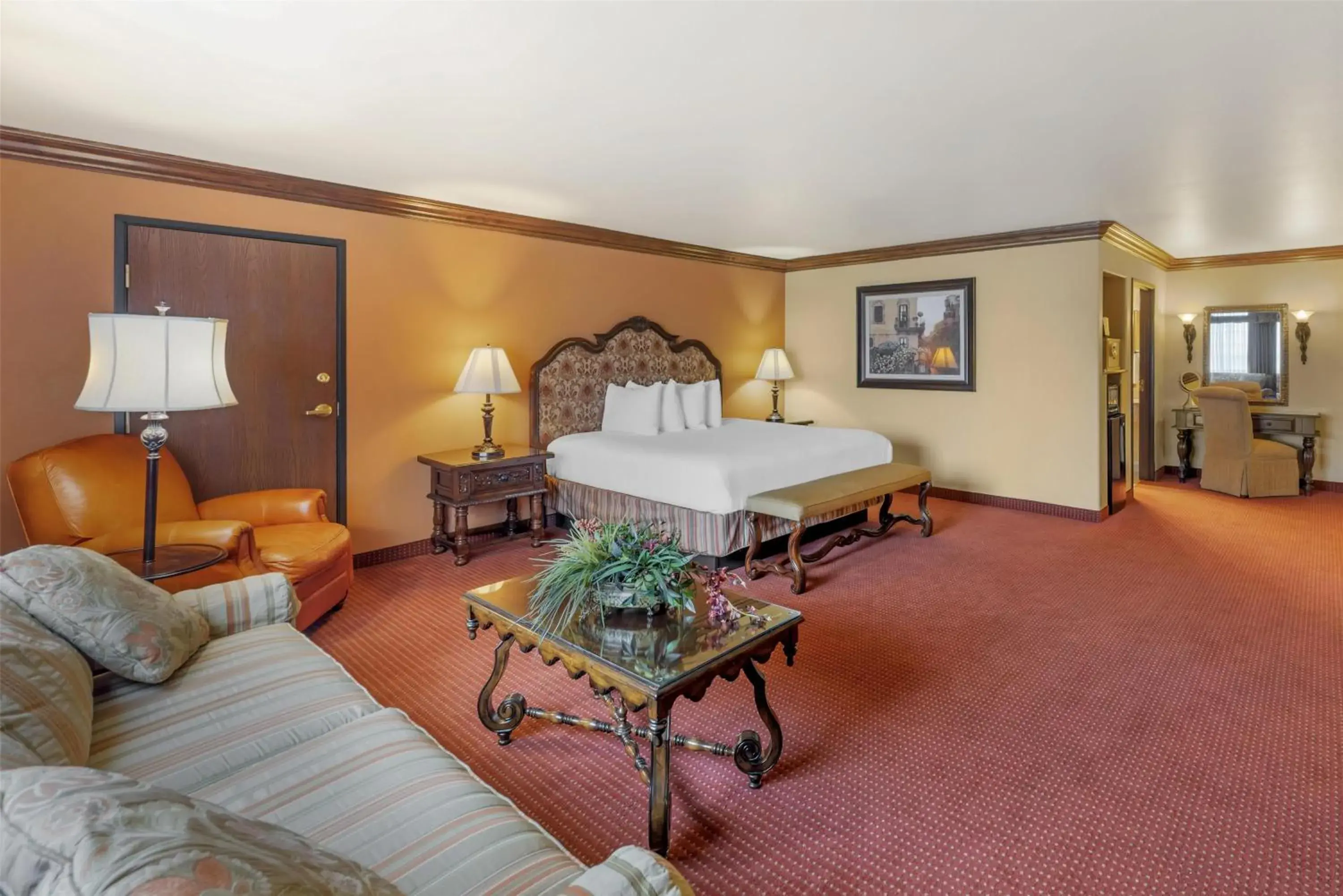 Photo of the whole room, Bed in Best Western San Isidro Inn Photo of the whole room, Bed in Best Western San Isidro Inn