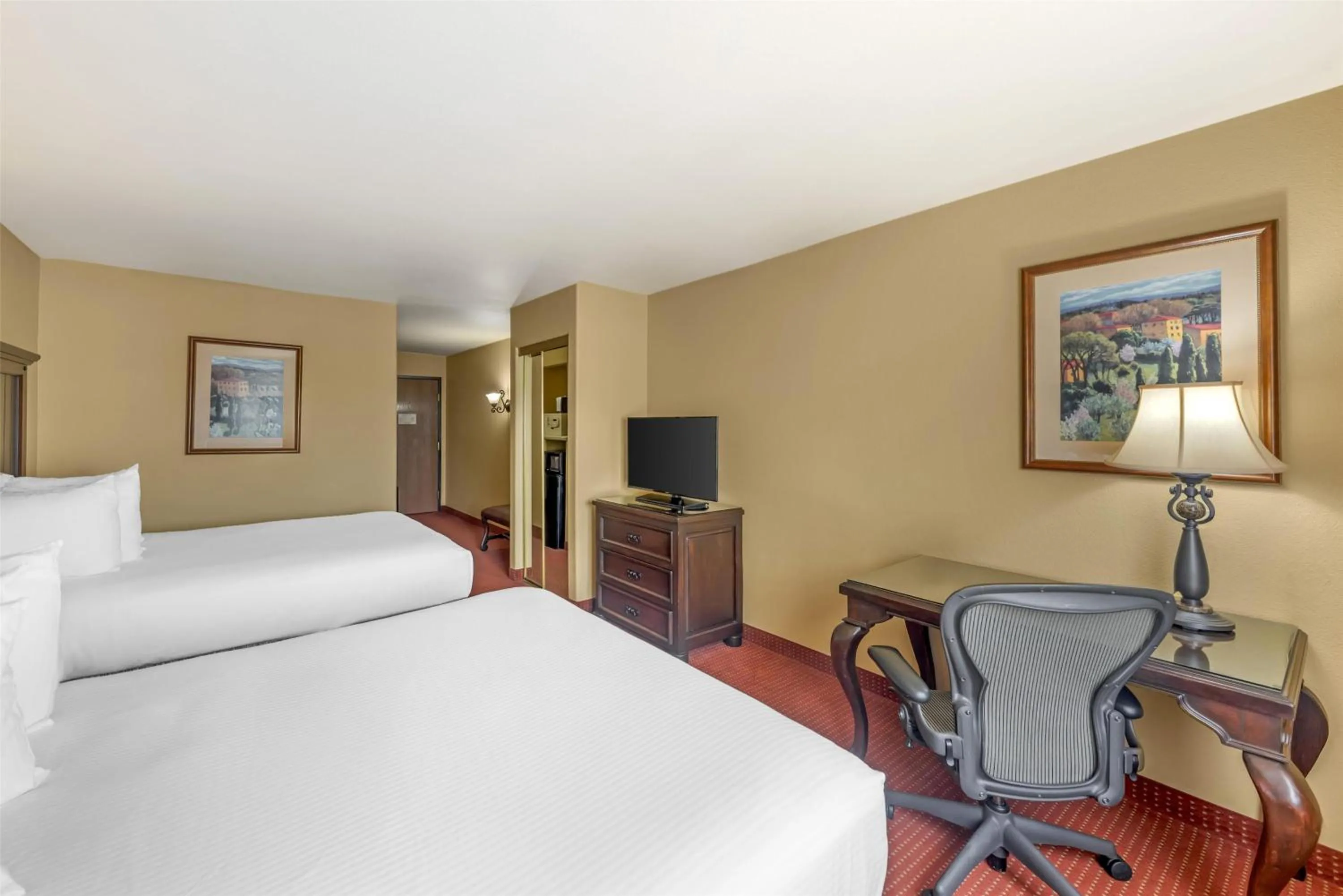 Bedroom, Bed in Best Western San Isidro Inn