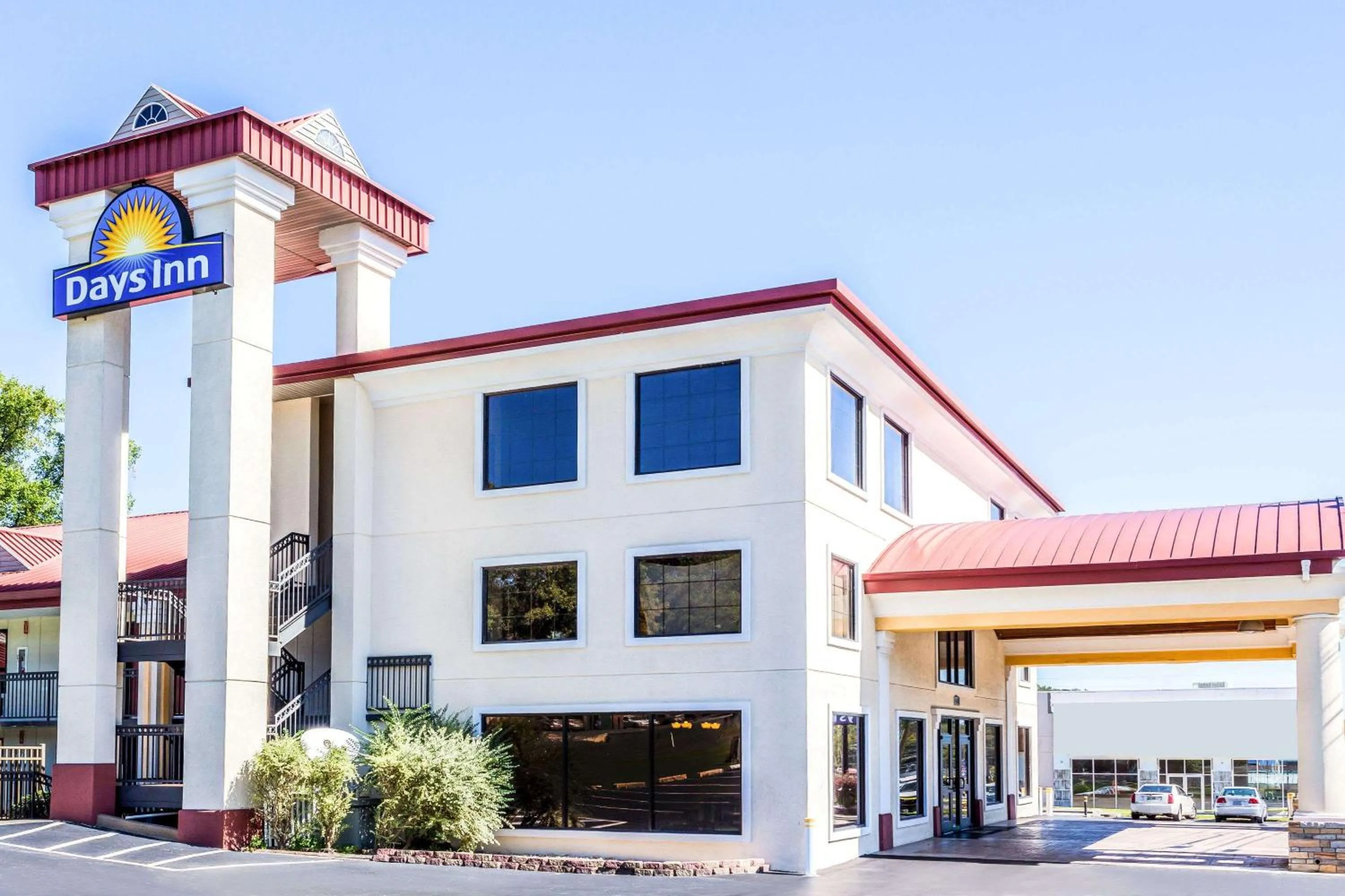 Property building in Days Inn by Wyndham Dalton