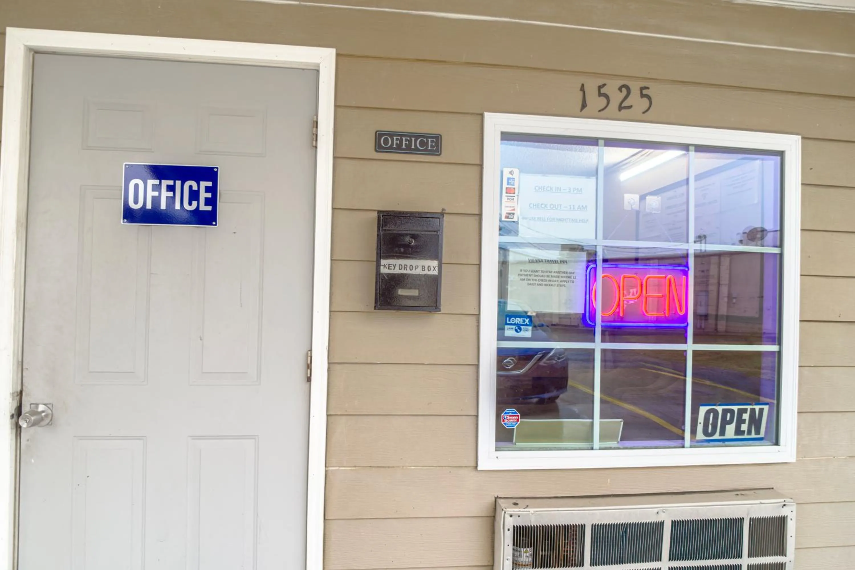 Lobby or reception in OYO Hotel Vienna I-75