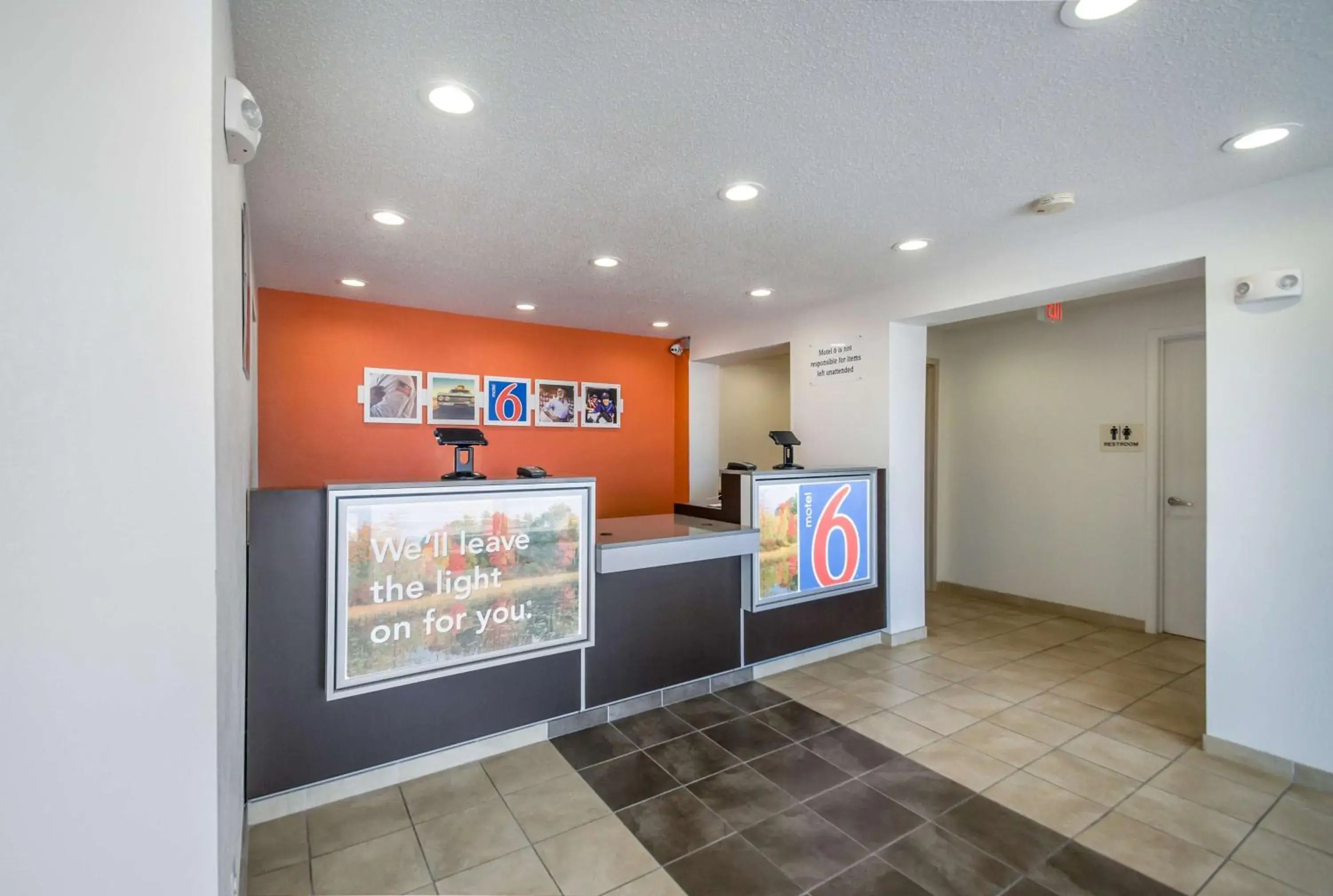 Lobby or reception in Motel 6-Odenton, MD - Fort Meade Lobby or reception in Motel 6-Odenton, MD - Fort Meade