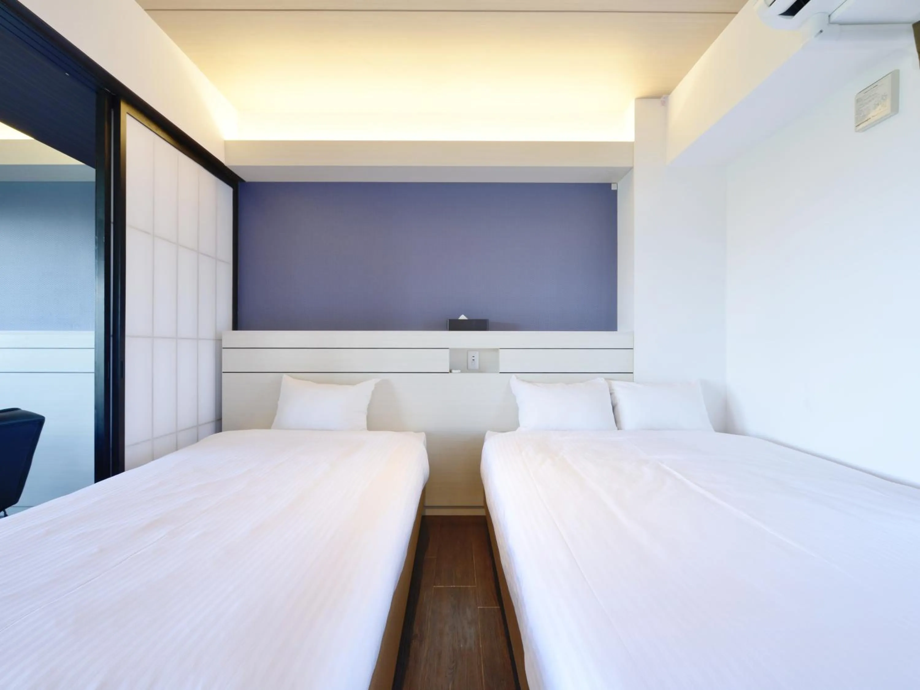 Bed in Karry CONDO CHURAUMI
