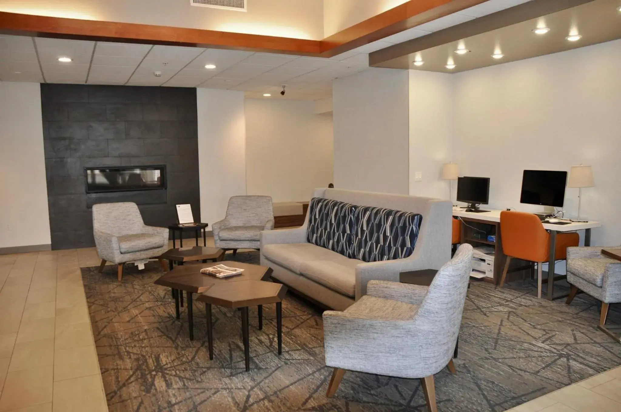 Property building in Holiday Inn Express St Croix Valley by IHG Property building in Holiday Inn Express St Croix Valley by IHG