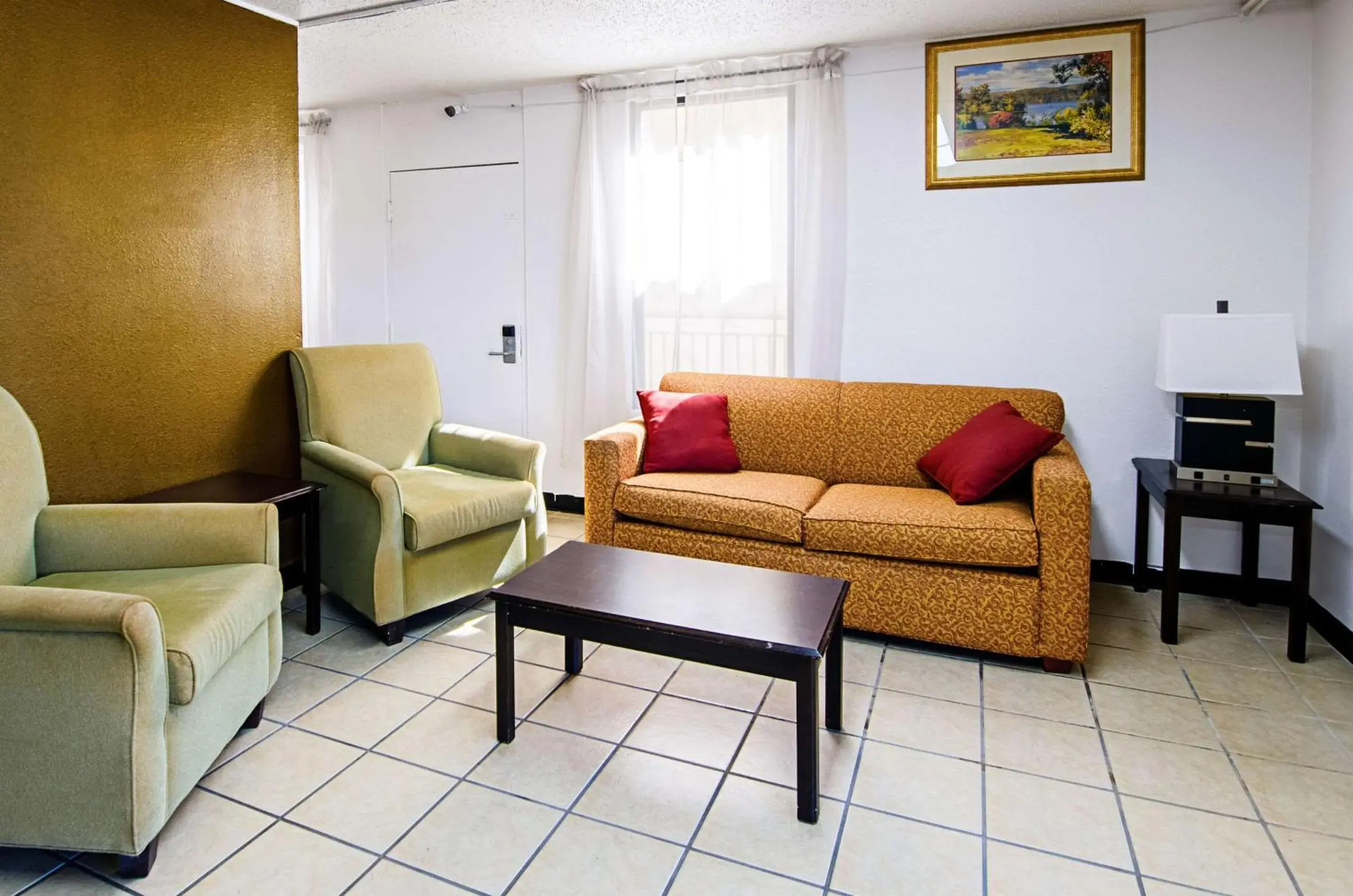 Lobby or reception, Seating Area in Travel Inn Bristol near State Street