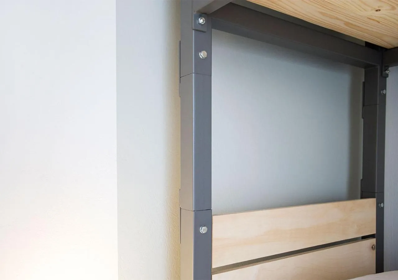 bunk bed in Snooze H