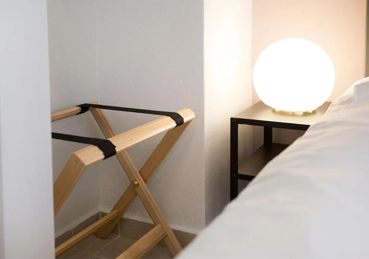 Bed in Snooze H