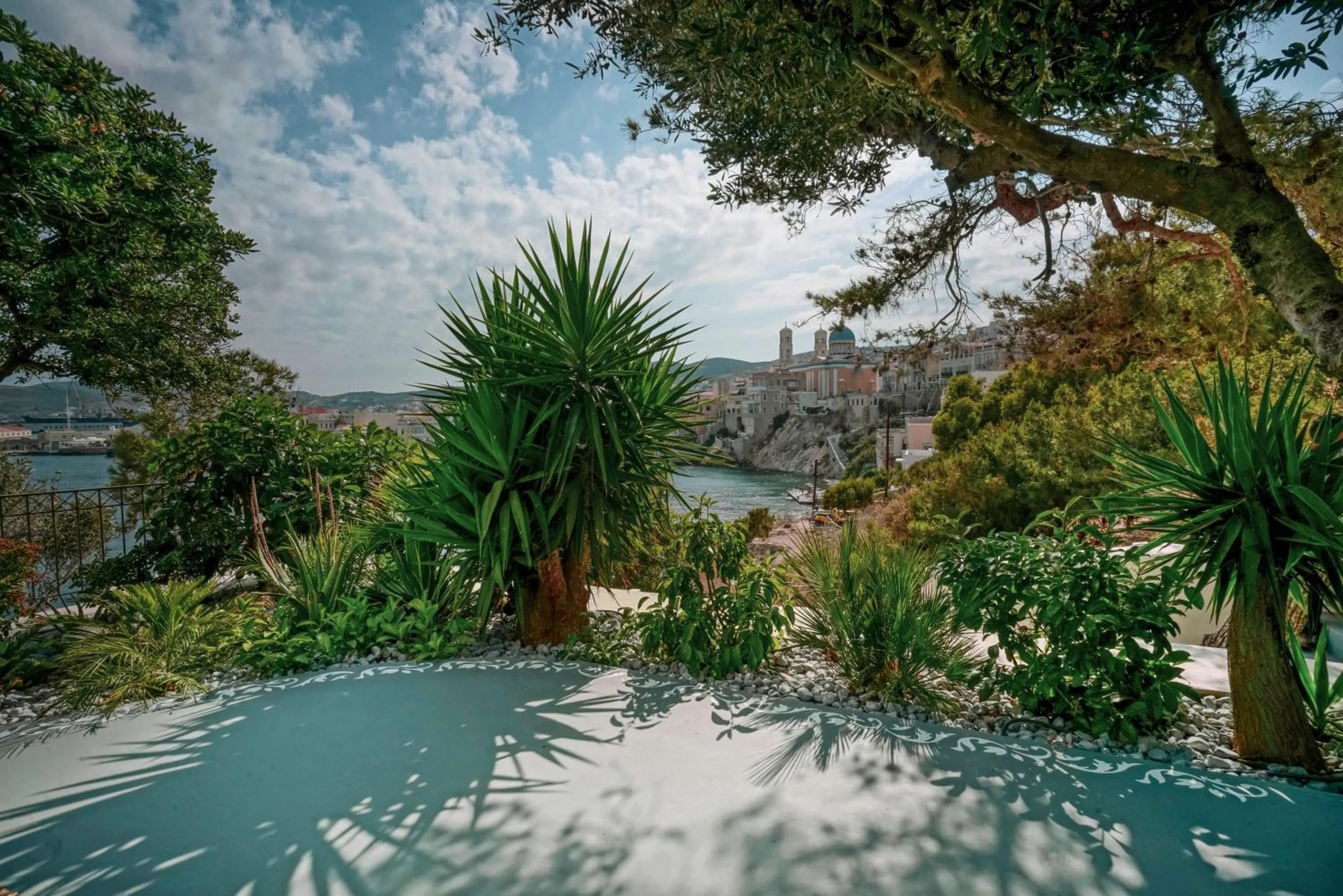 Balcony/Terrace in Pafsilipon Suites