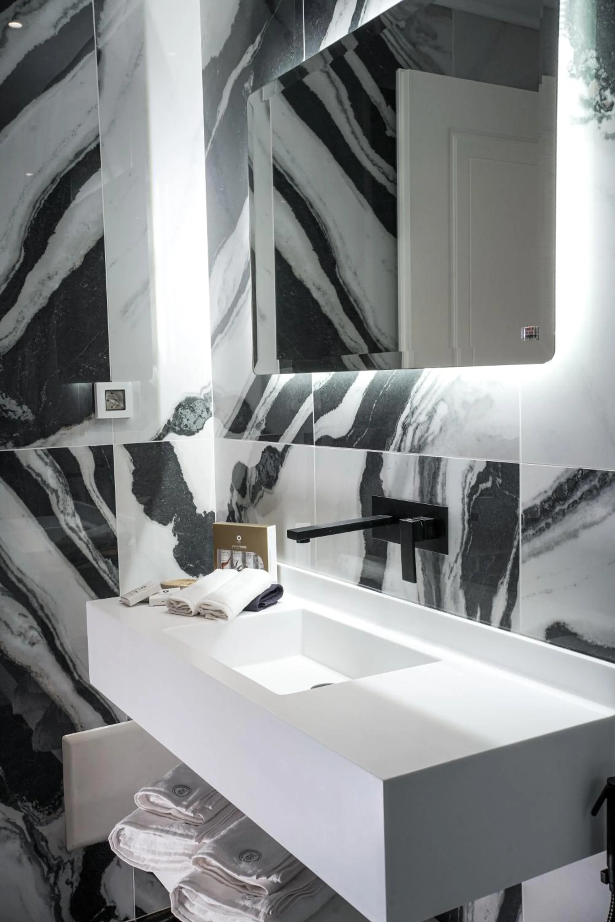 Bathroom in Pafsilipon Suites