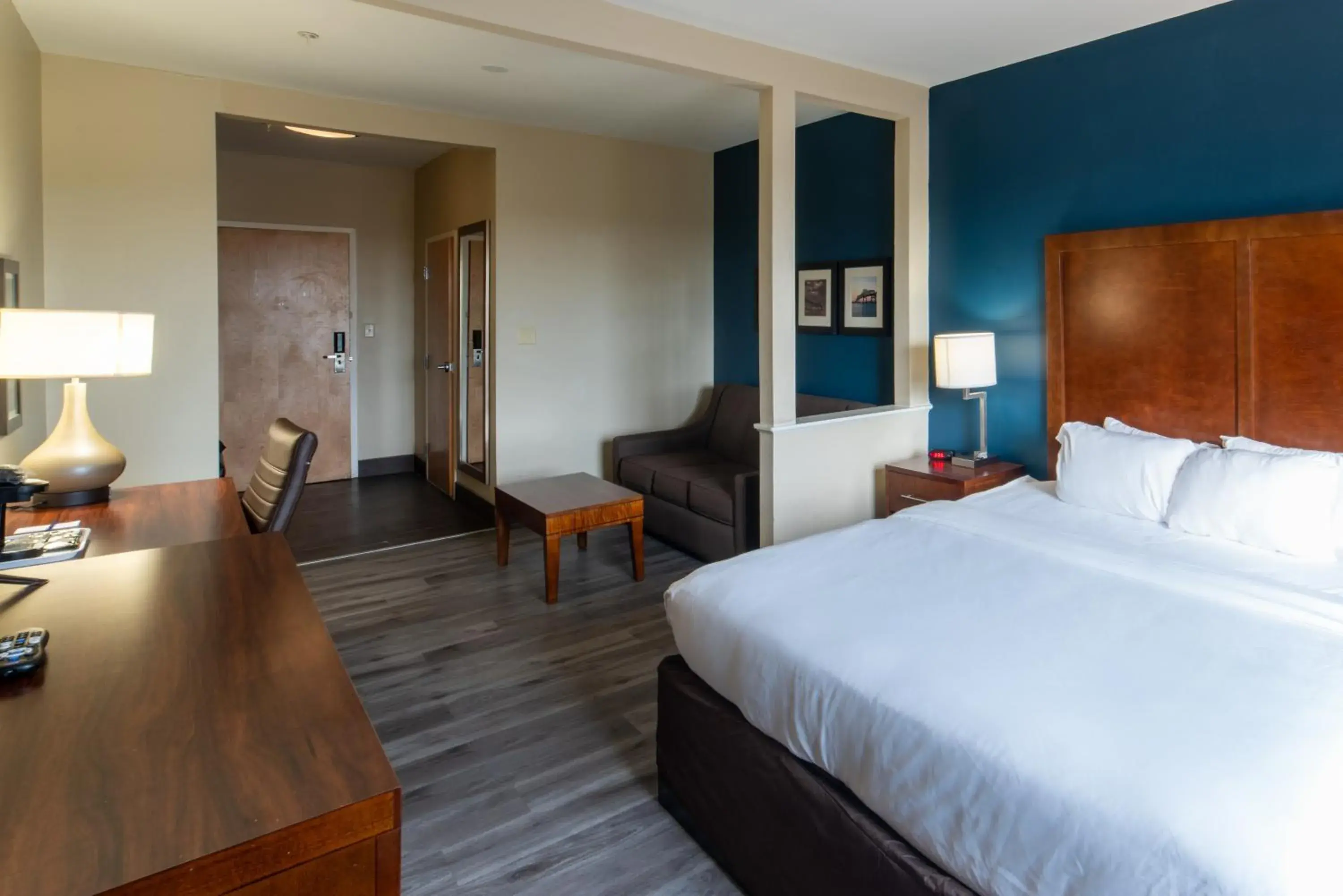 Bed in Sonesta Essential - Baton Rouge Airport Bed in Sonesta Essential - Baton Rouge Airport