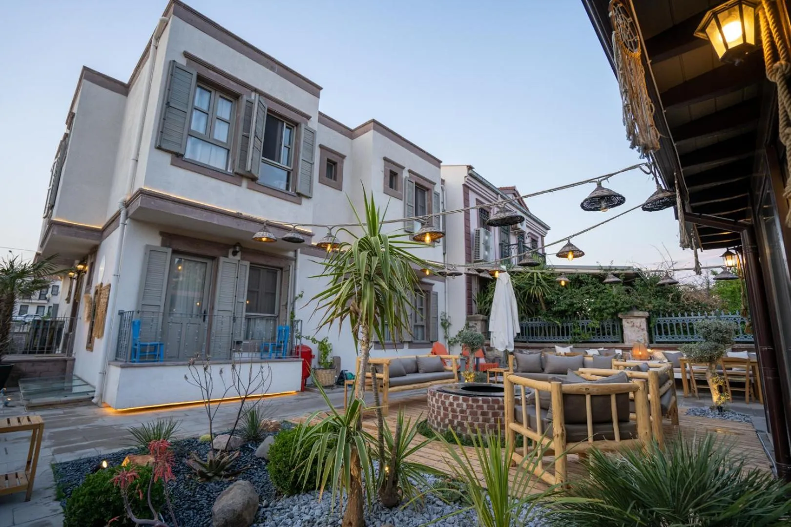 Property building in Ajlan Hotel Cunda