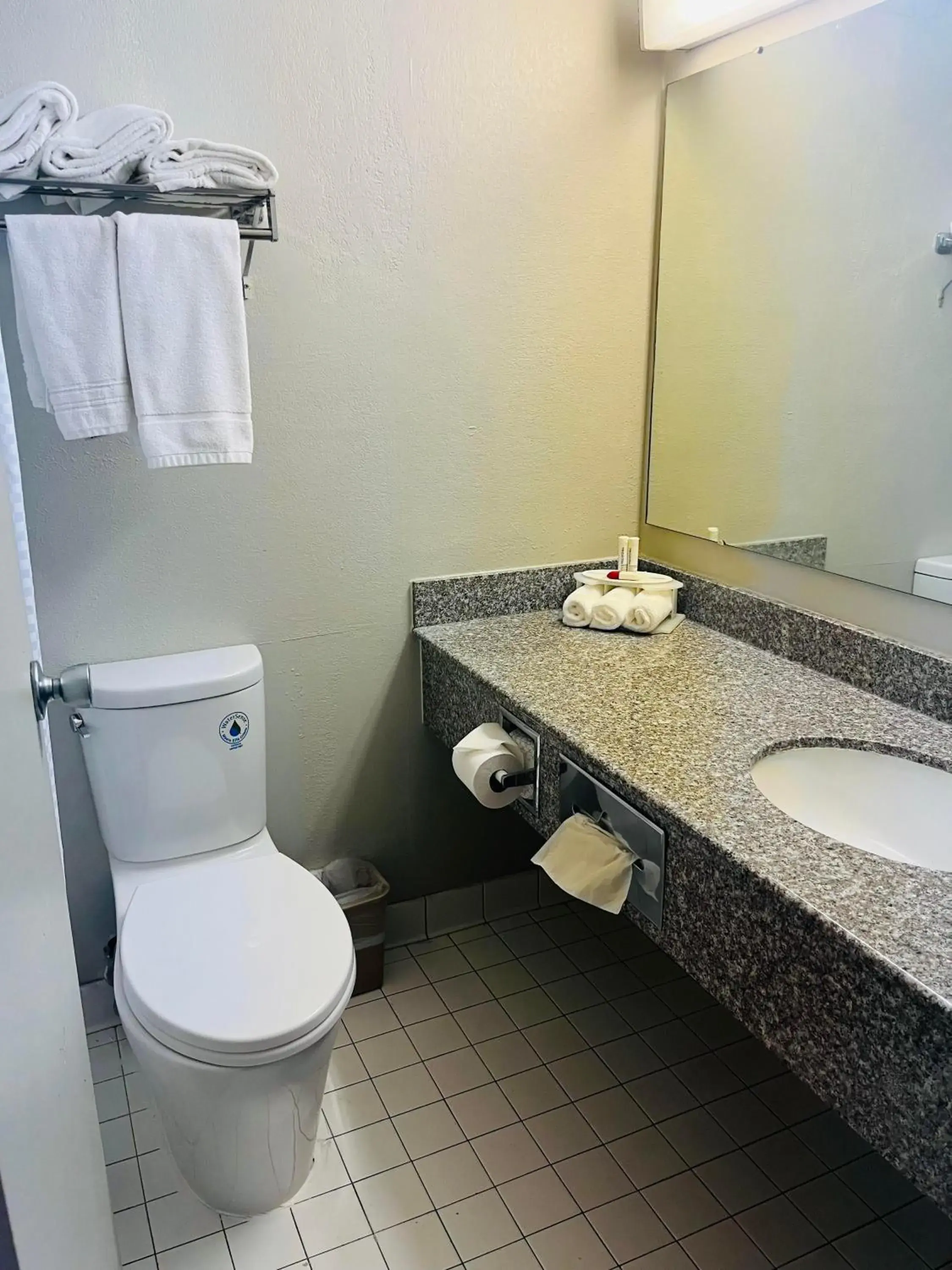 Bathroom in Baymont by Wyndham Keokuk Bathroom in Baymont by Wyndham Keokuk