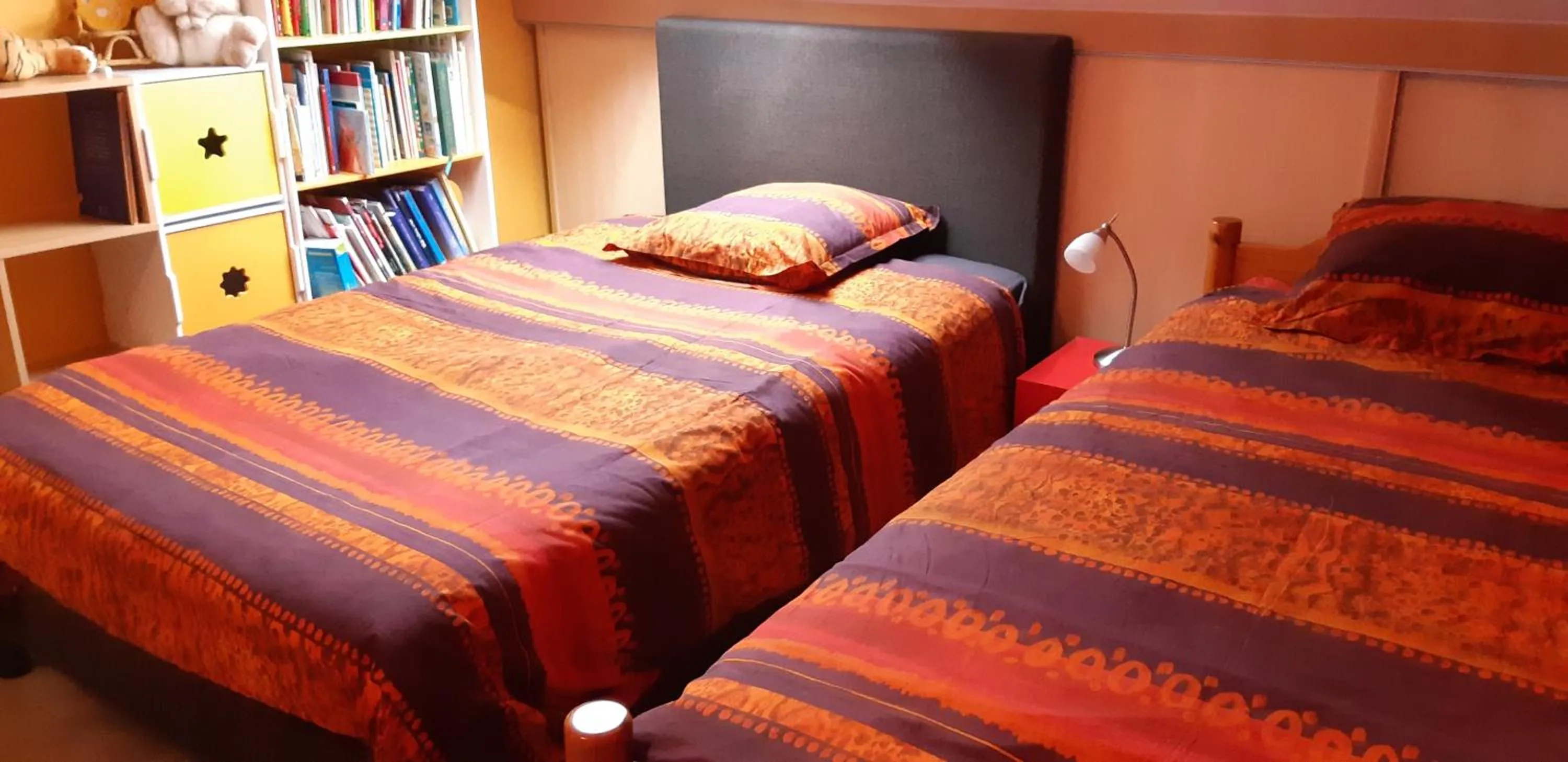 Bed in La Villanelle maison d'hôtes