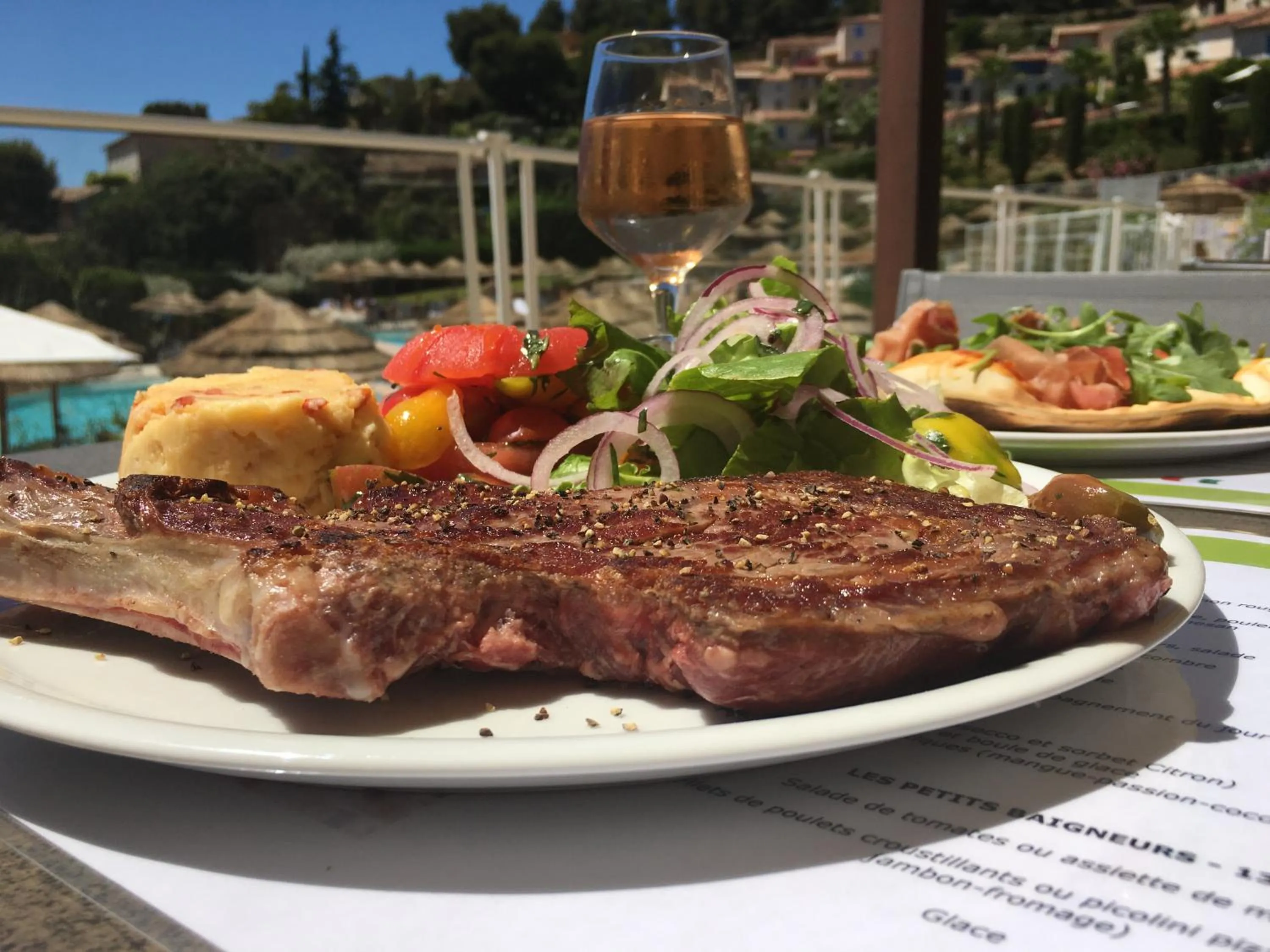 Food in Le Fregate Provence