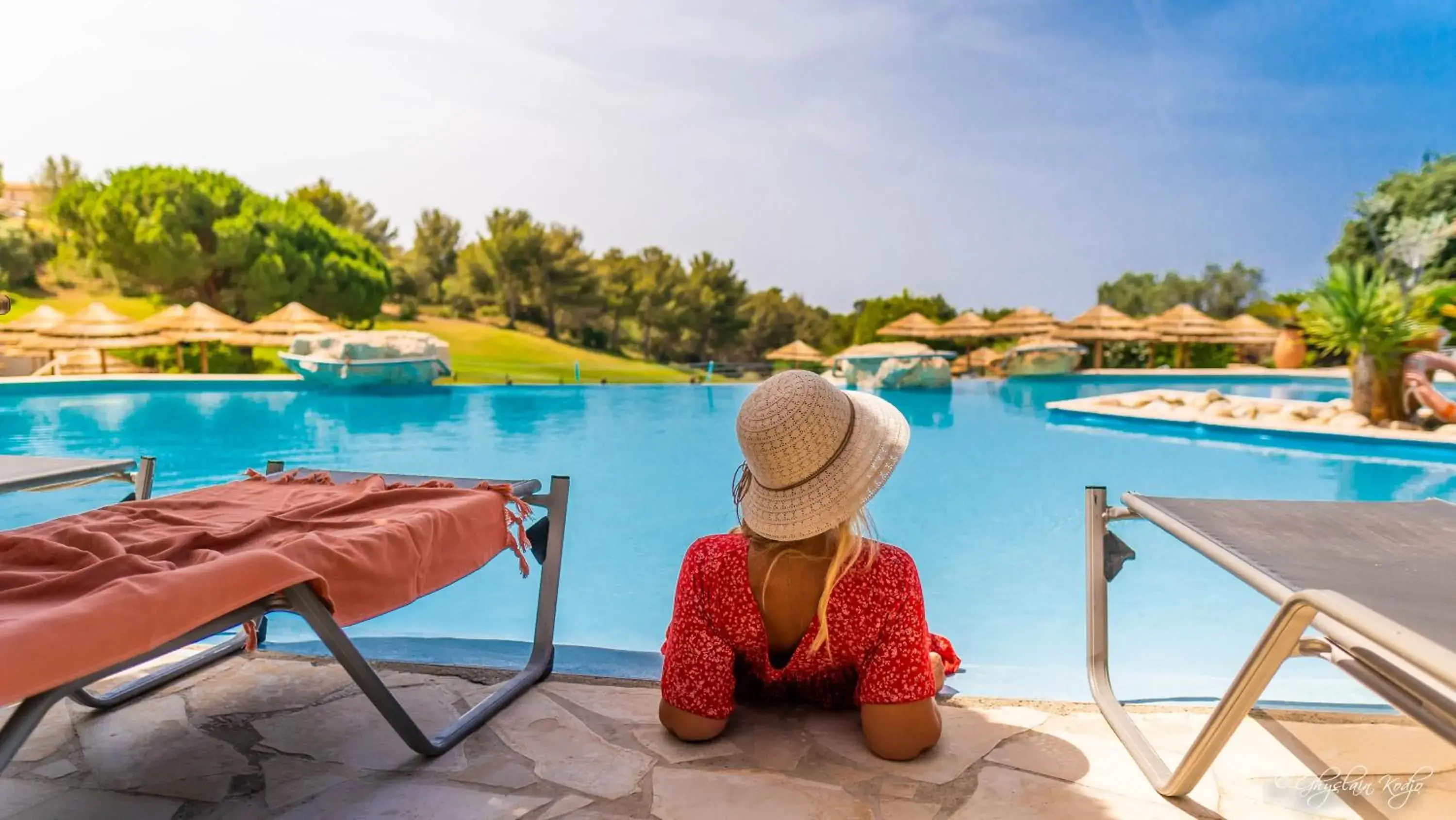 Swimming pool in Le Fregate Provence Swimming pool in Le Fregate Provence