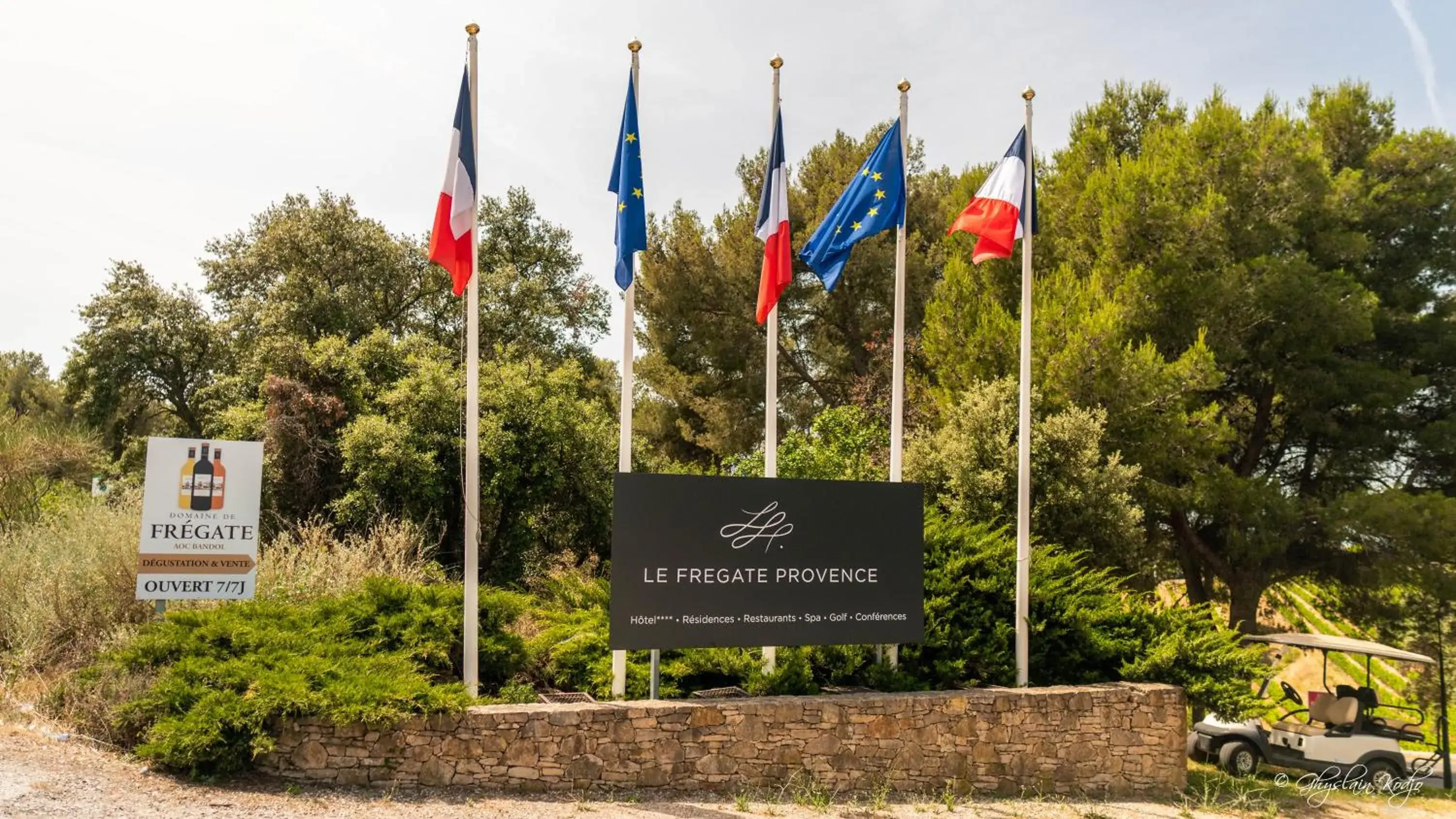 Facade/entrance in Le Fregate Provence Facade/entrance in Le Fregate Provence