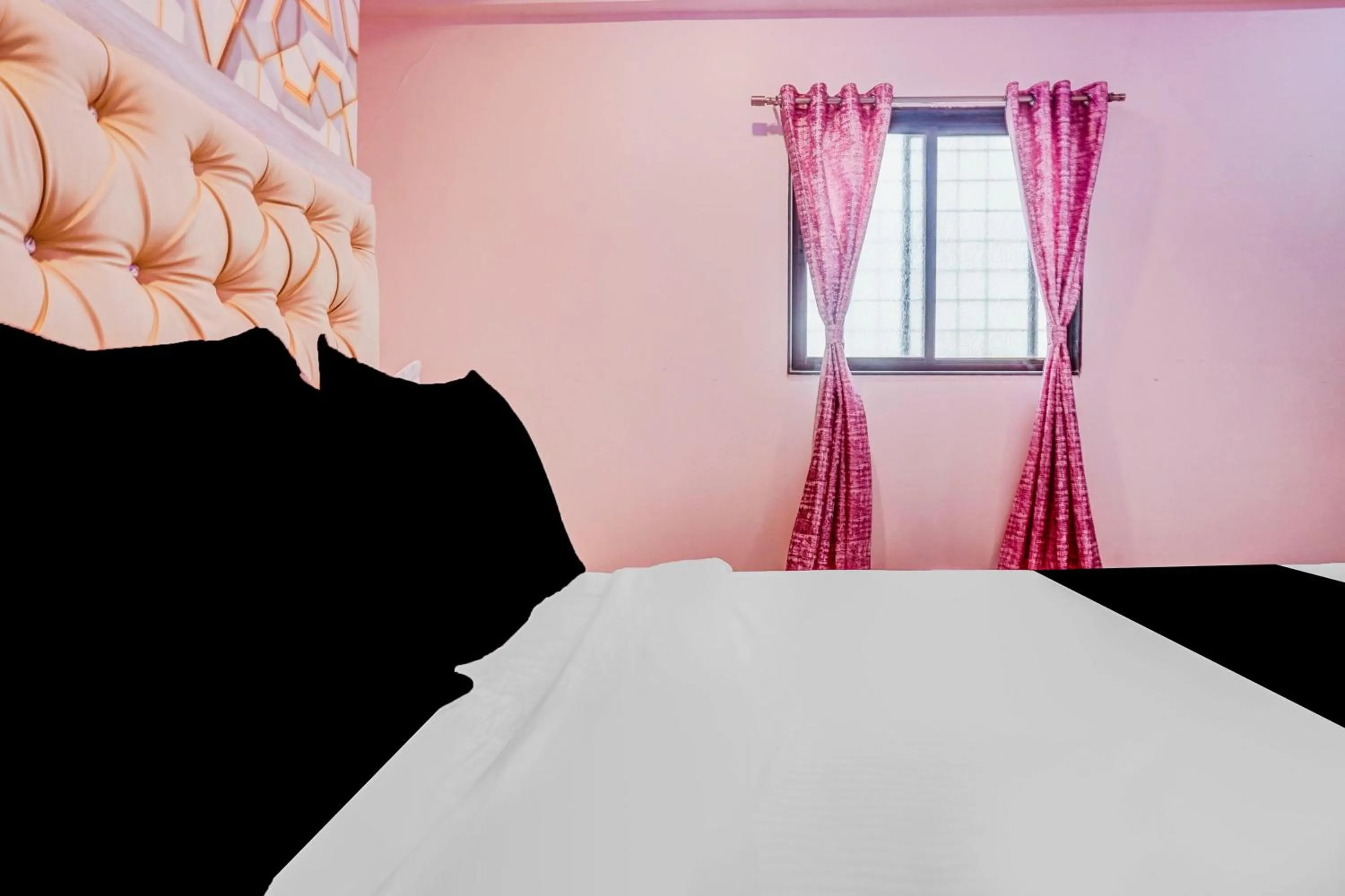 Bedroom, Bed in Super Collection O Manjari - Mundhwa Road Formerly 7 Treats