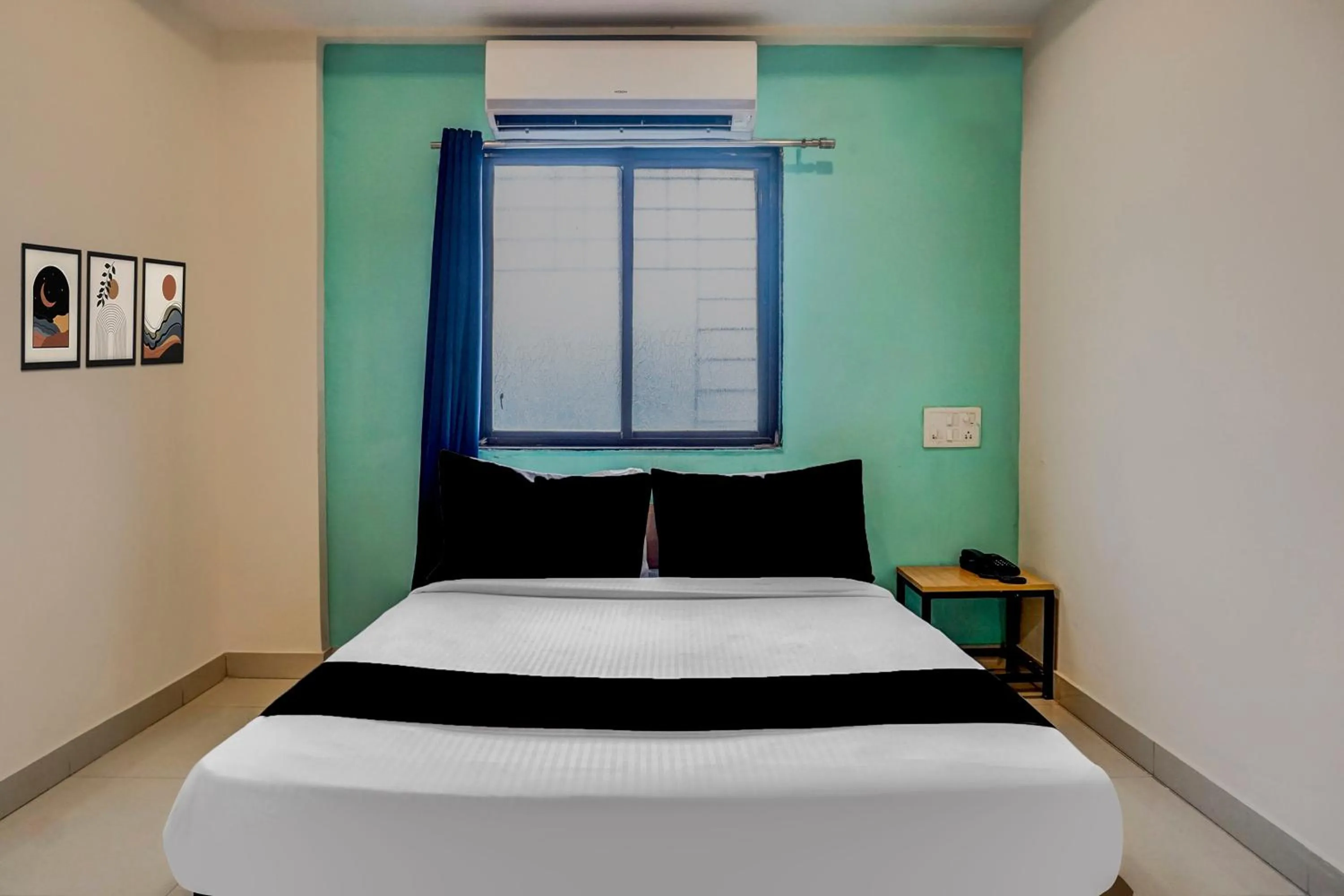 Bedroom, Bed in Super Collection O Manjari - Mundhwa Road Formerly 7 Treats