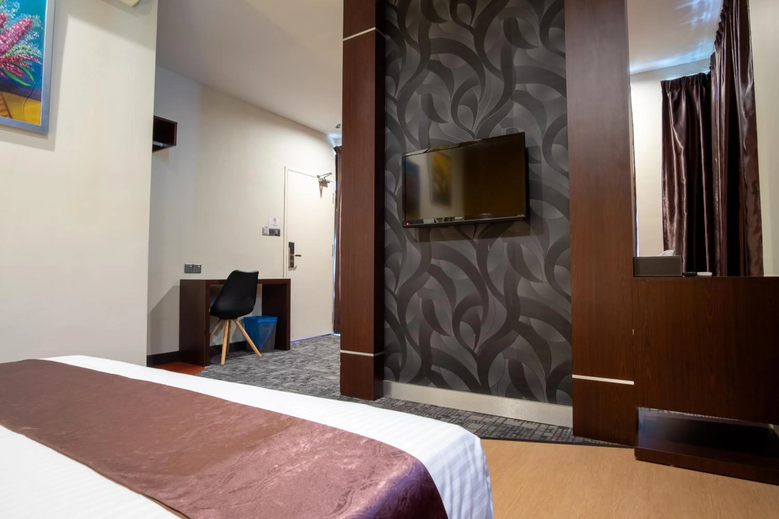 TV and multimedia, Bed in Orkid Inn Mahkota Cheras