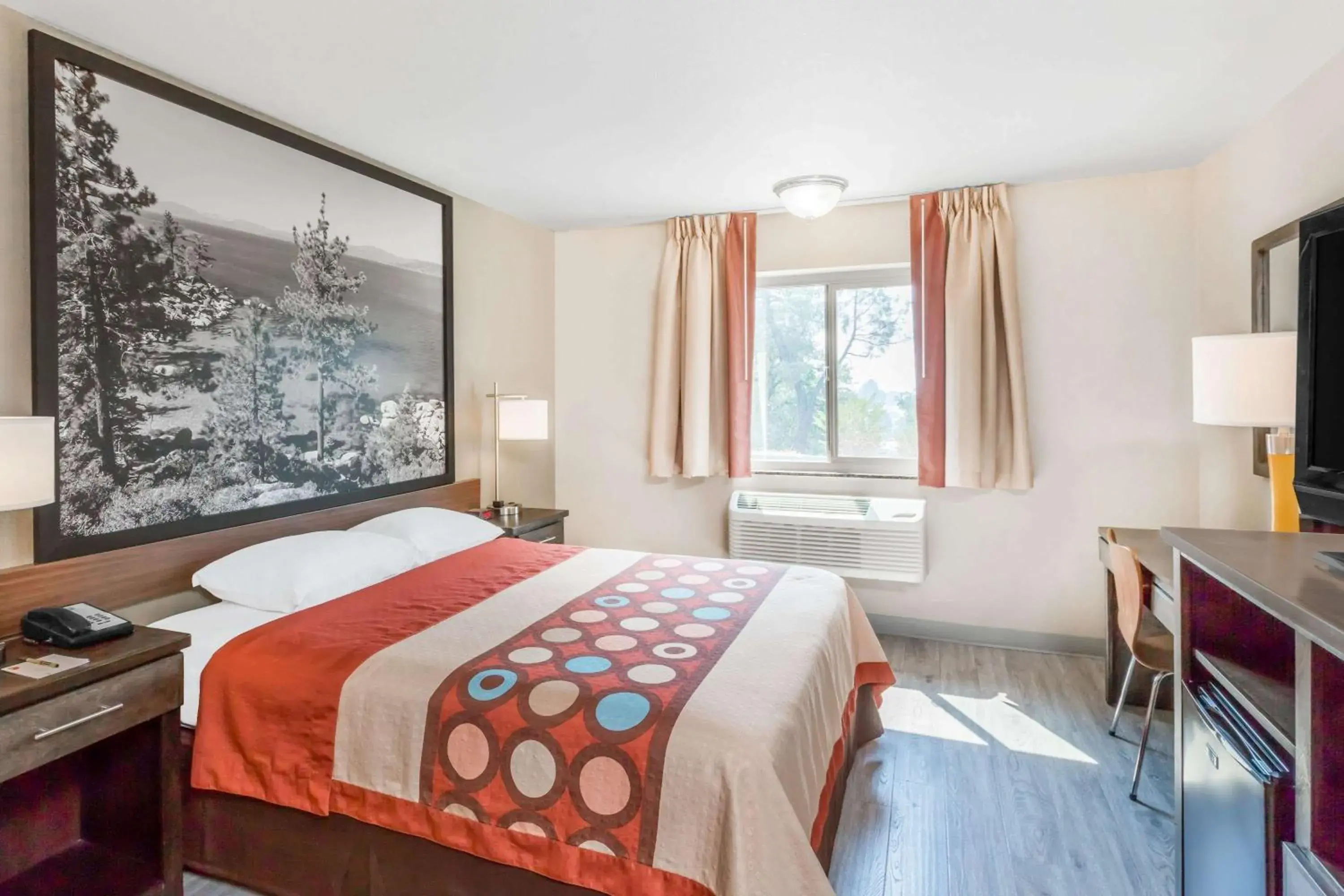 Bedroom, Bed in Super 8 by Wyndham Redding Bedroom, Bed in Super 8 by Wyndham Redding