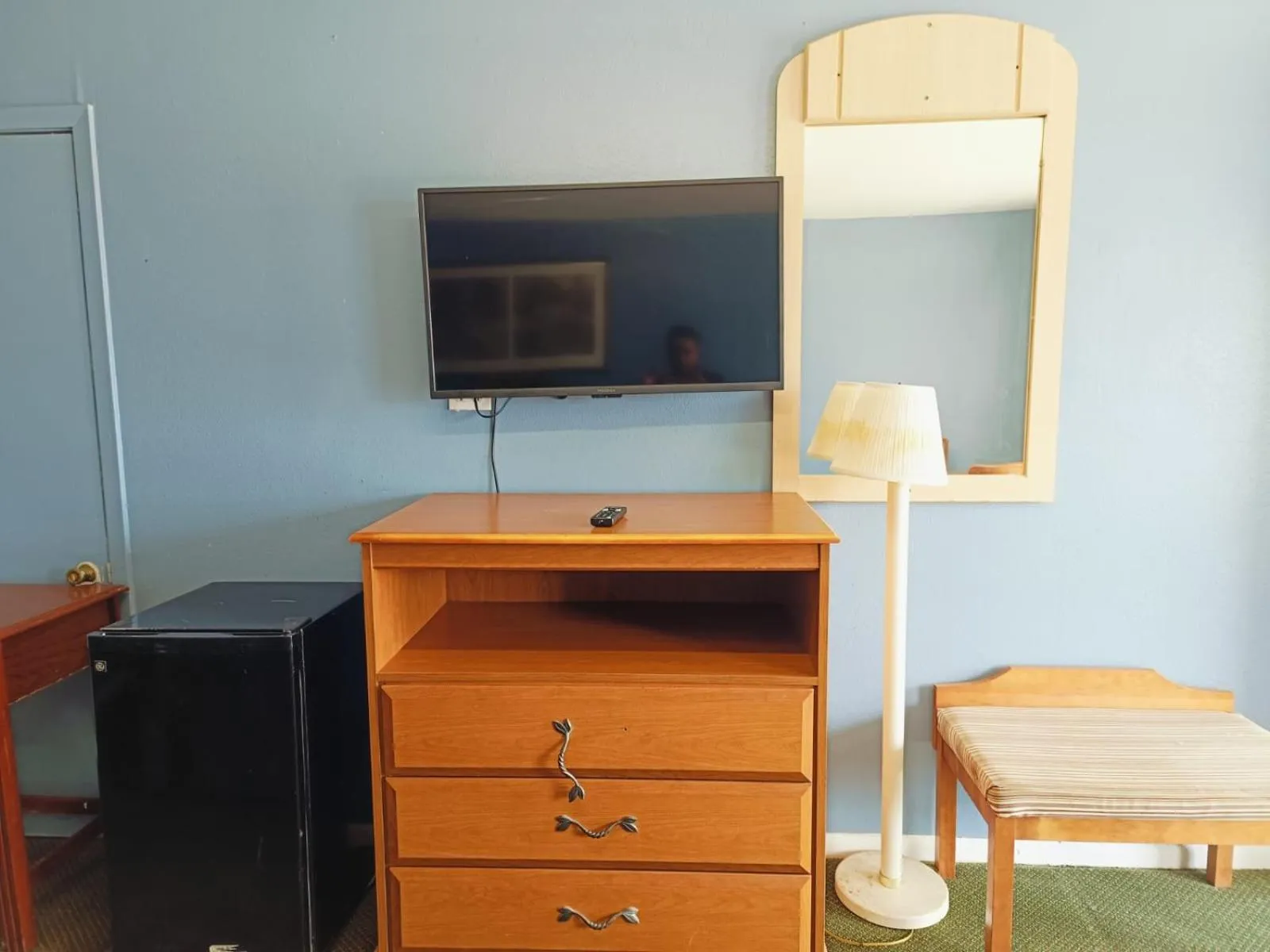 TV and multimedia in Valley Motel By Townhouse Corpus Christi Near Airport I 37