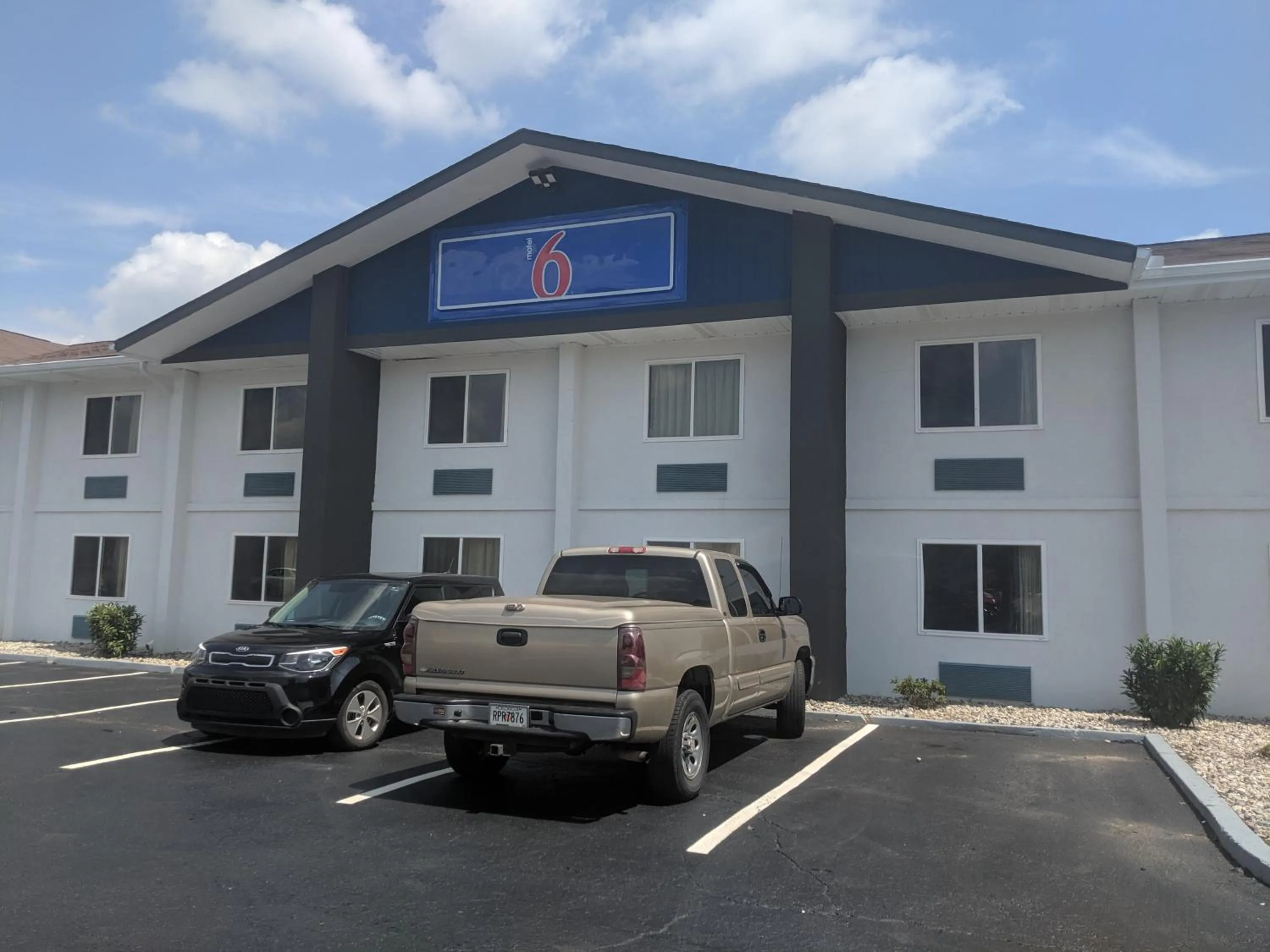 Property building in Motel 6 Chattanooga - Airport
