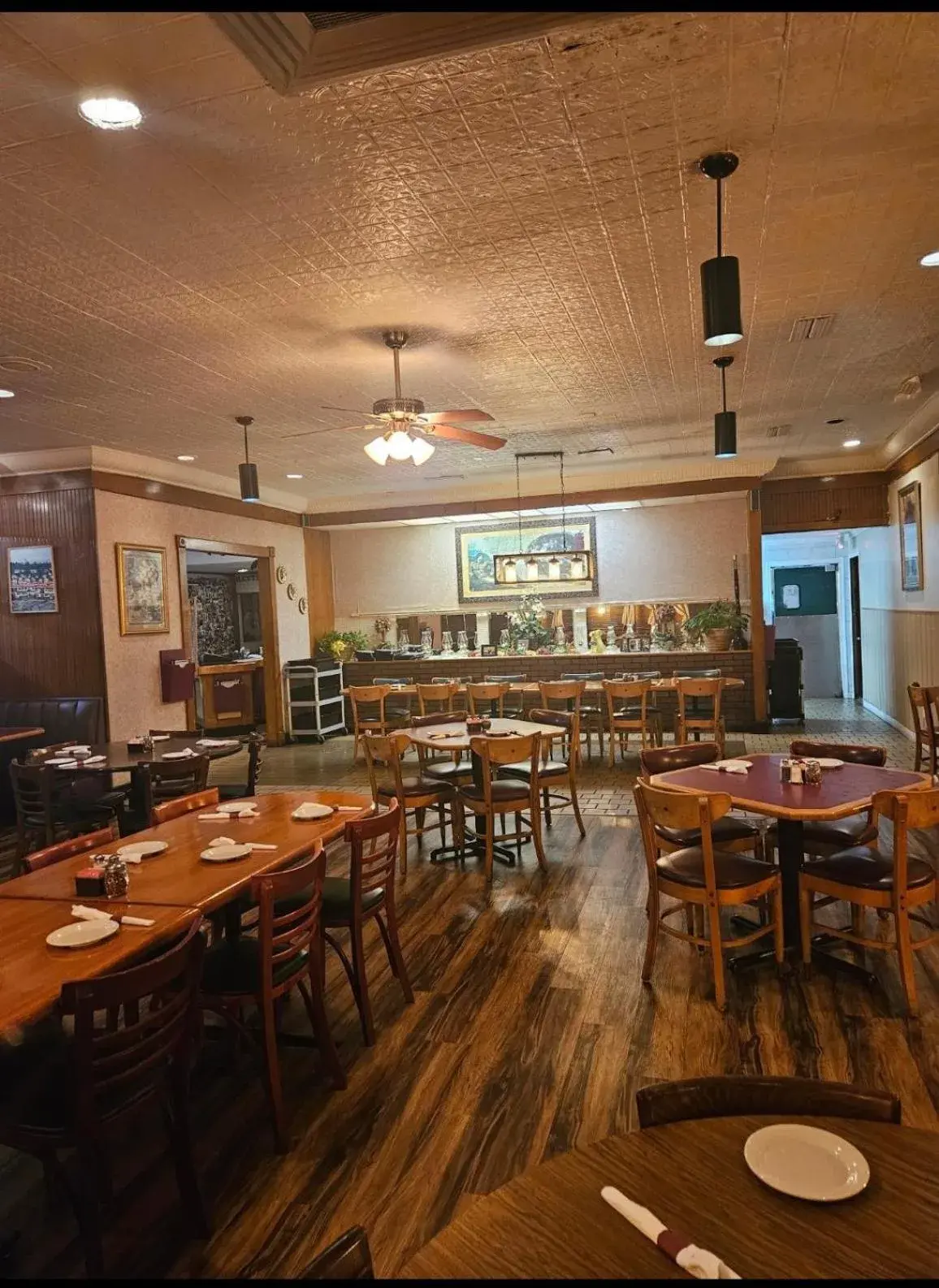 Restaurant/places to eat in Days Inn & Suites by Wyndham Marshall Restaurant/places to eat in Days Inn & Suites by Wyndham Marshall