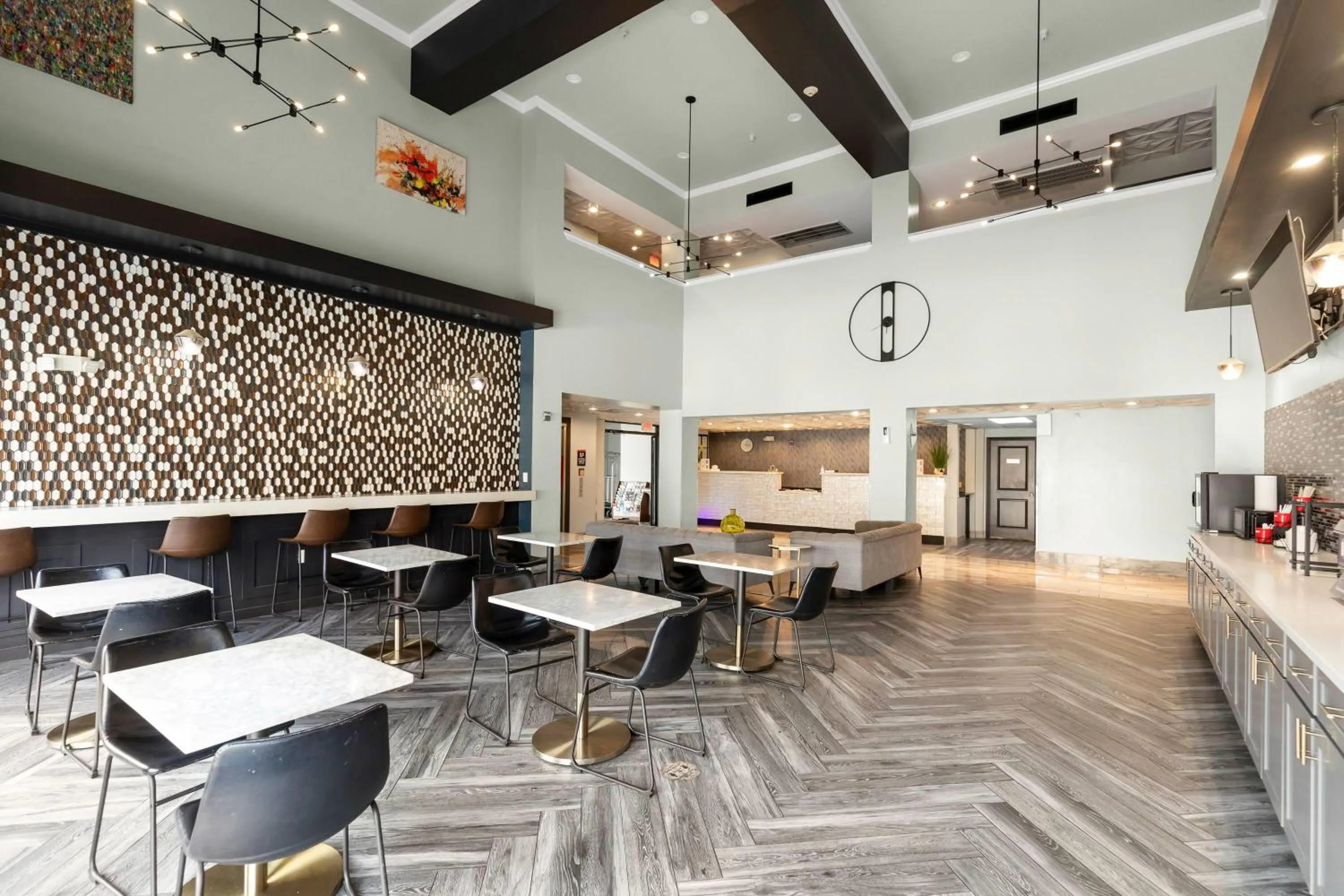 Restaurant/places to eat in Wingate by Wyndham Humble/Houston Intercontinental Airport