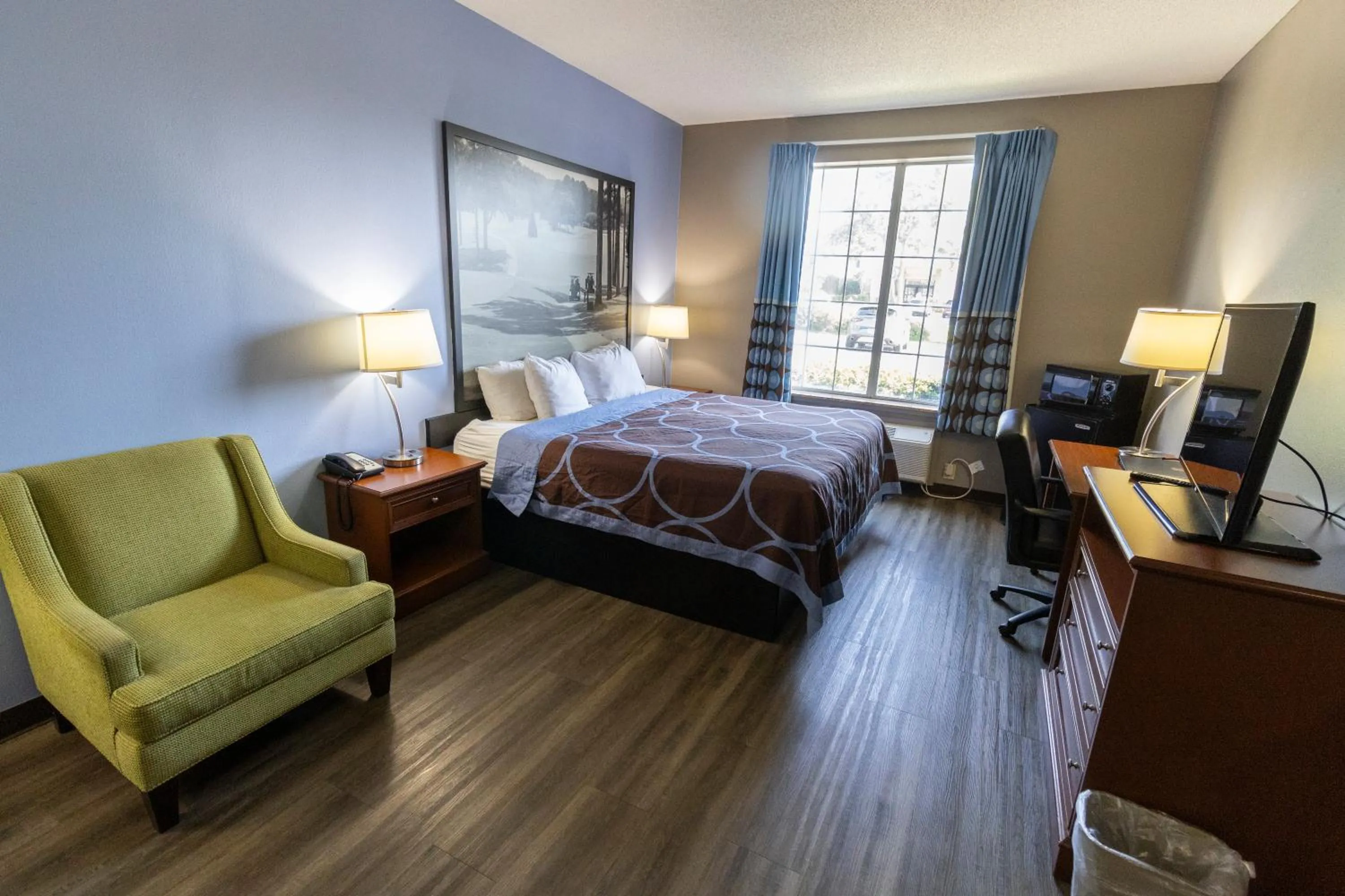 Bed in Super 8 by Wyndham Smithfield-Selma