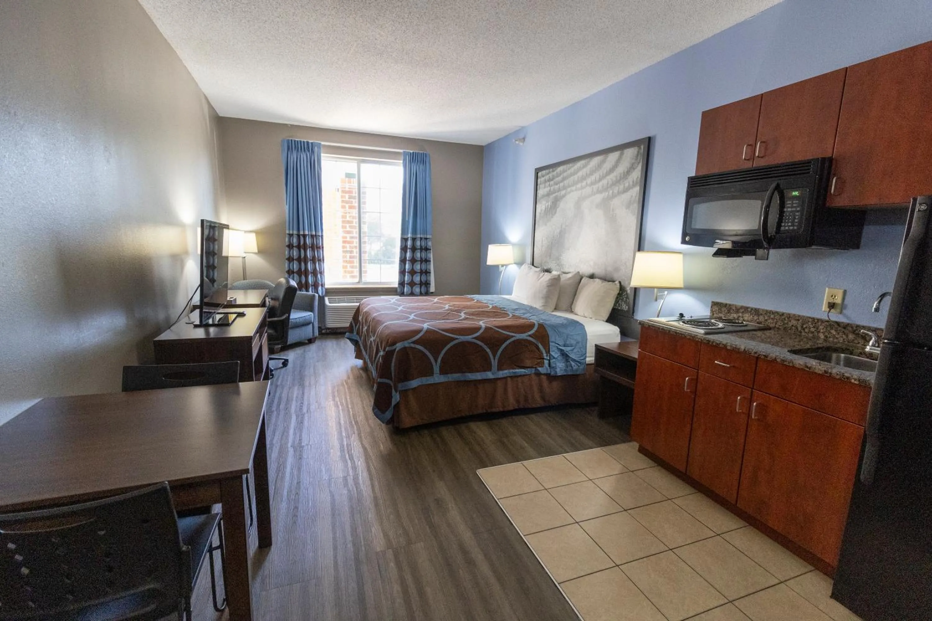 Bed in Super 8 by Wyndham Smithfield-Selma