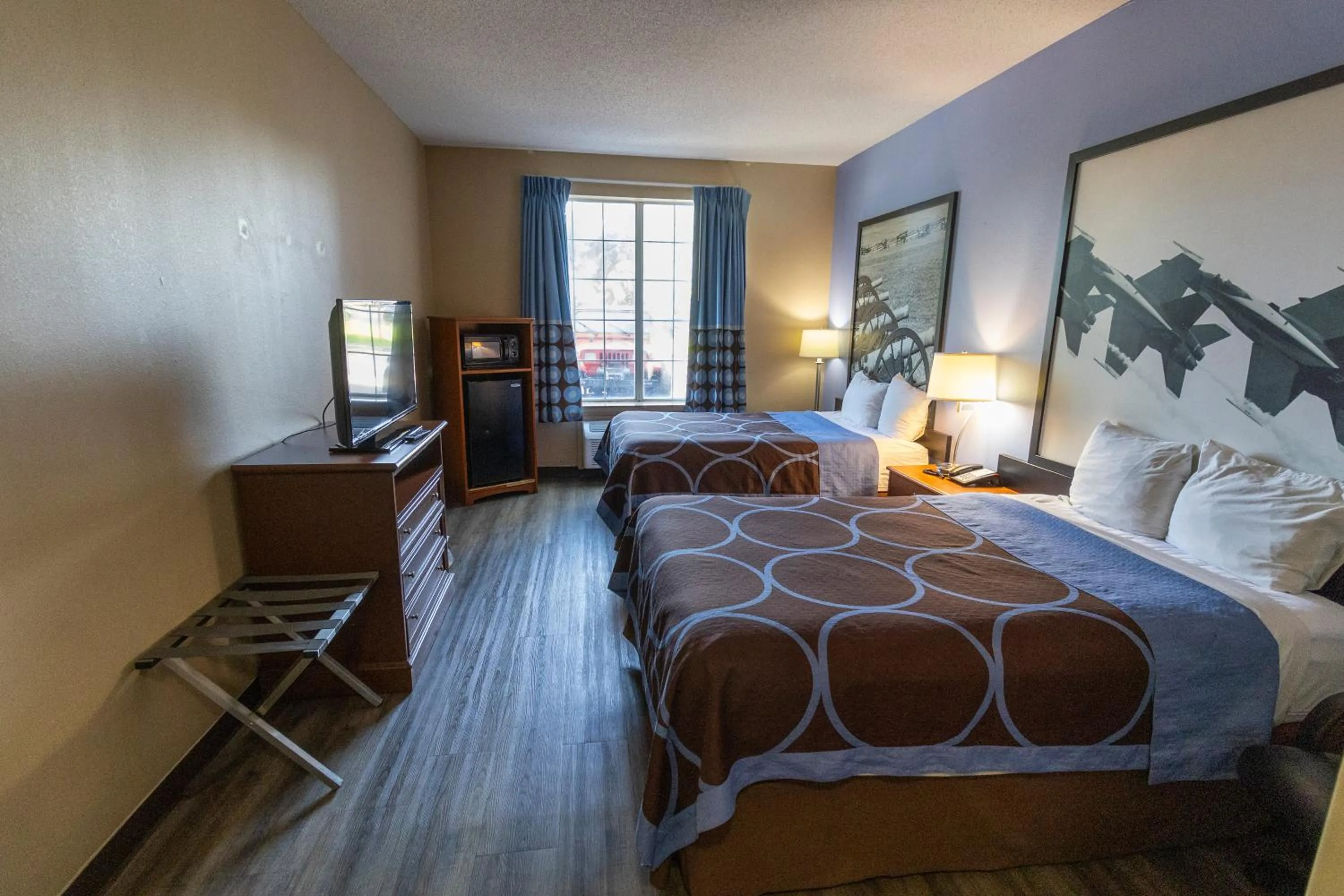 Bed in Super 8 by Wyndham Smithfield-Selma