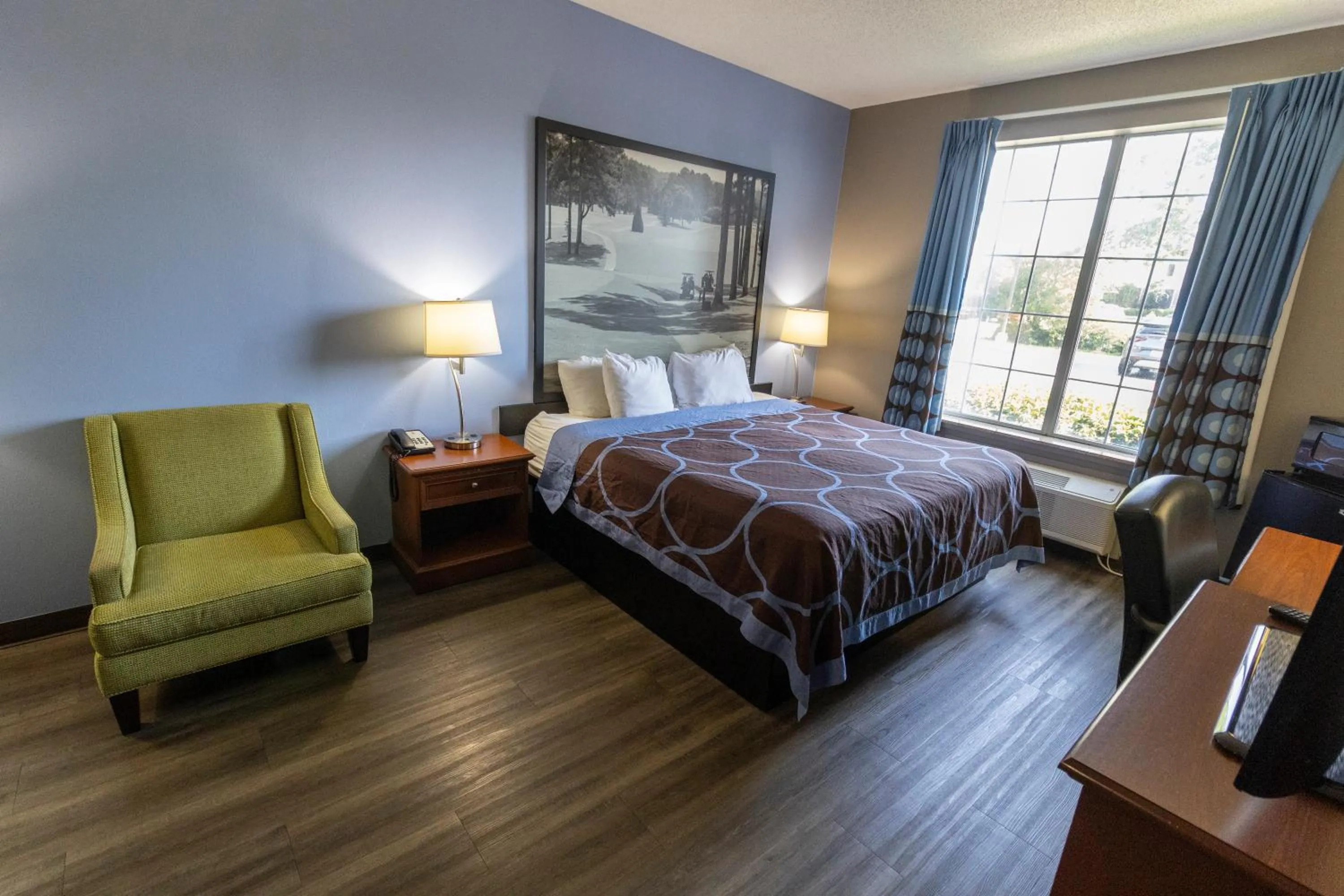 Bed in Super 8 by Wyndham Smithfield-Selma