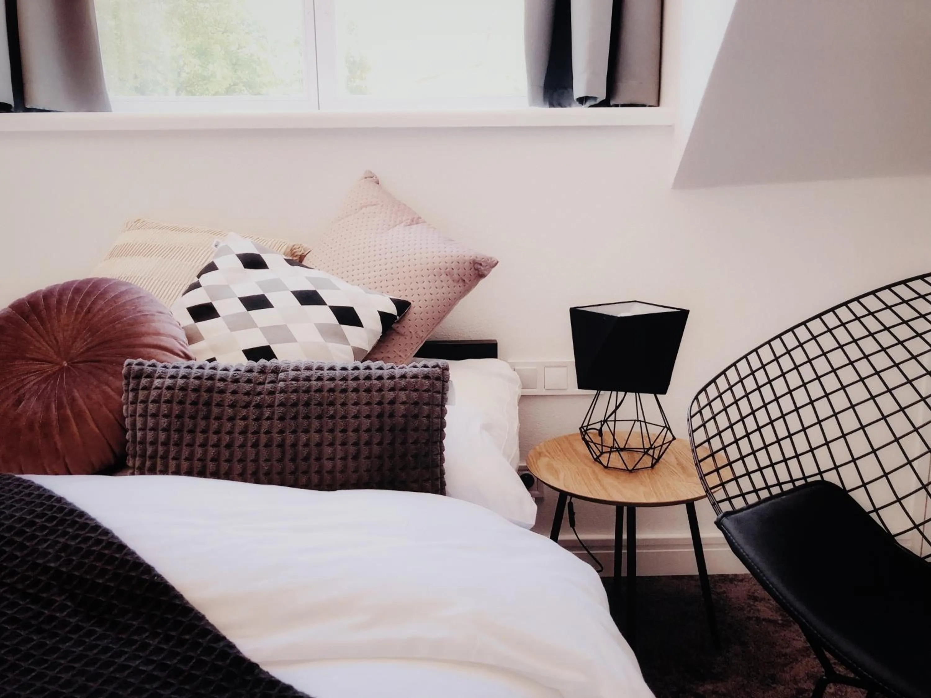 Bed in Pension MONO - Adults Only