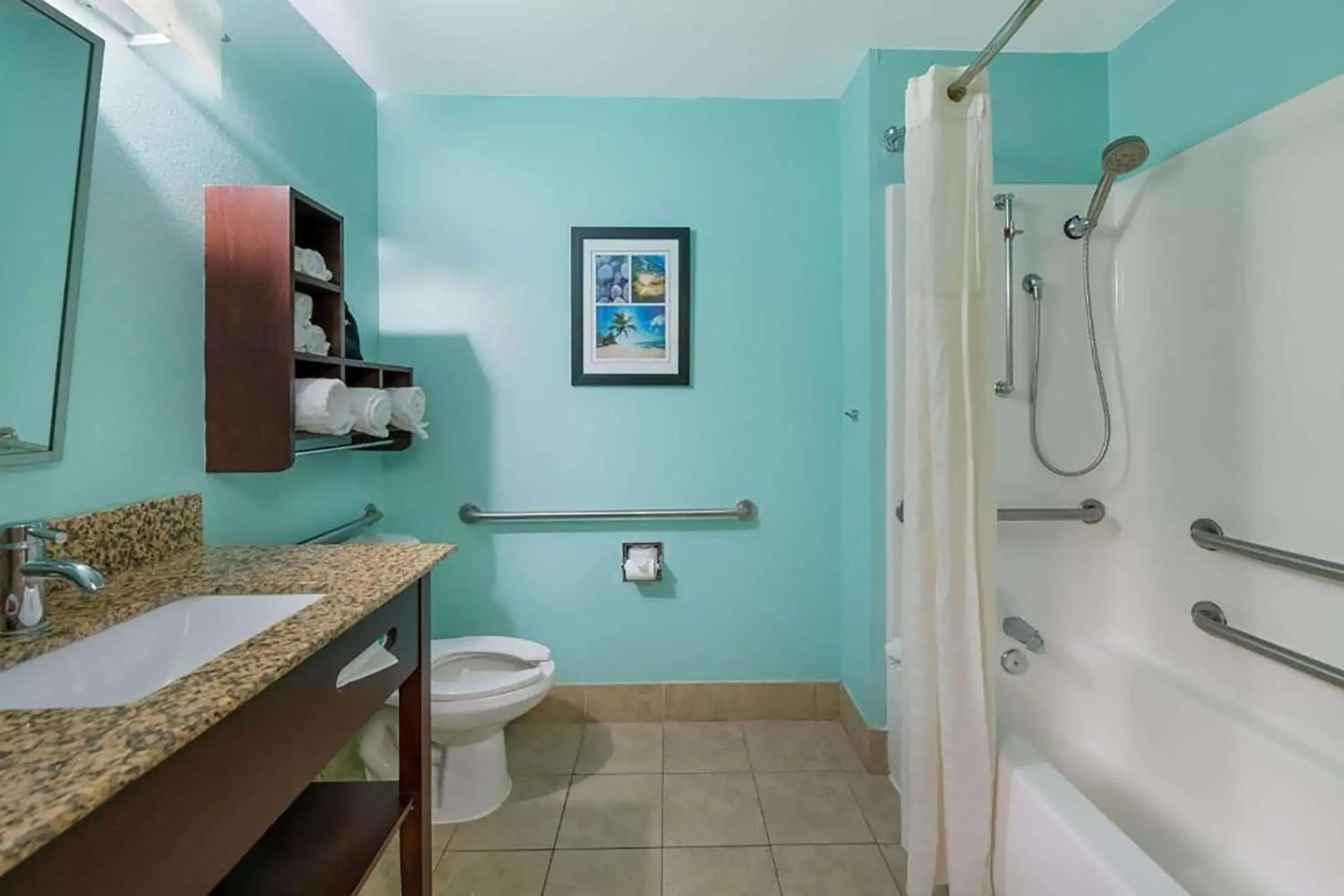 Bedroom in Baymont by Wyndham Elizabeth City Bedroom in Baymont by Wyndham Elizabeth City