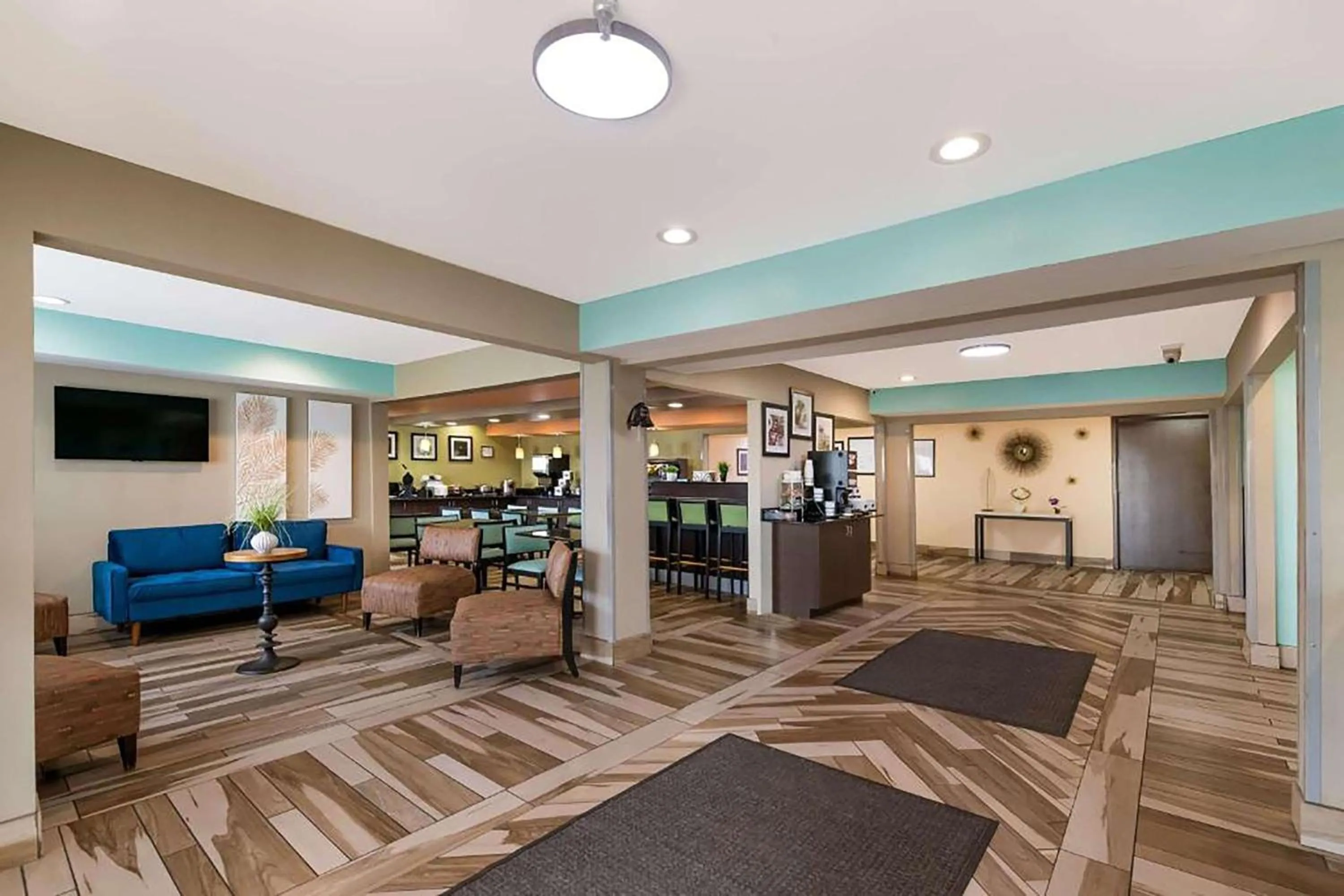 Lobby or reception in Baymont by Wyndham Elizabeth City