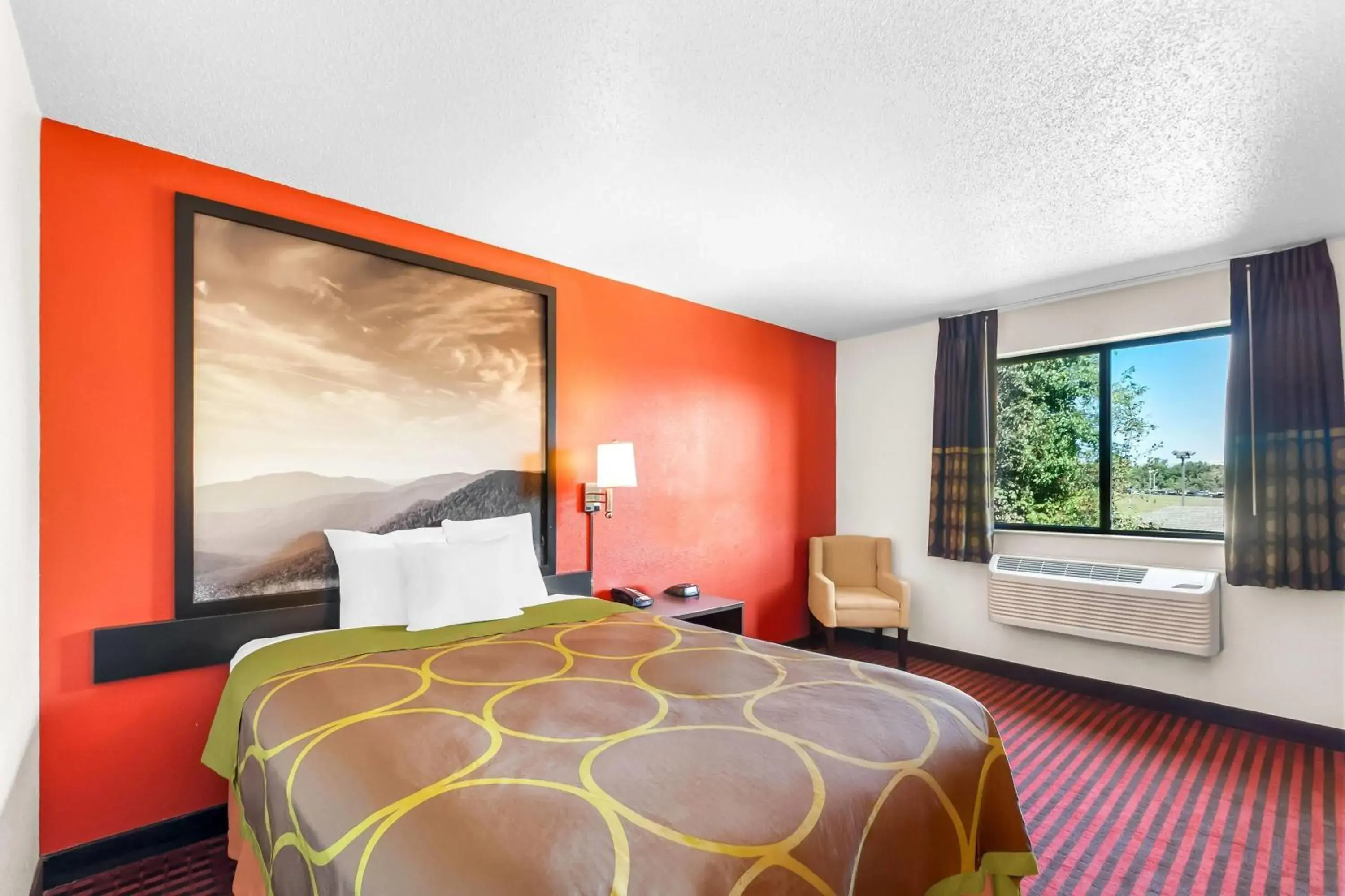 Queen Room - Smoking in Super 8 by Wyndham Dumfries/Quantico Queen Room - Smoking in Super 8 by Wyndham Dumfries/Quantico