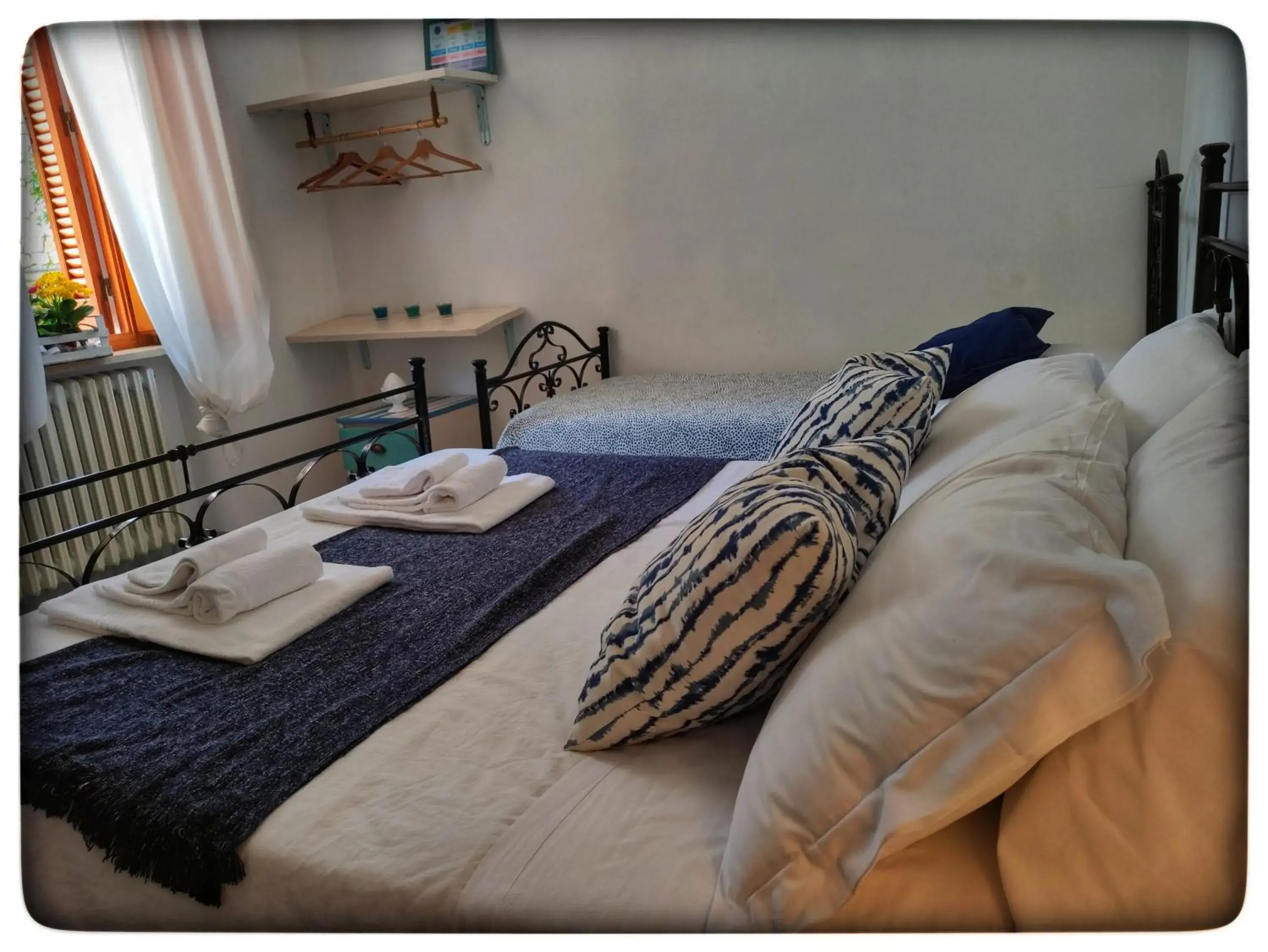 Family Room with Private Bathroom - single occupancy in B&B il Faso vicino Zoosafari di Fasano Family Room with Private Bathroom - single occupancy in B&B il Faso vicino Zoosafari di Fasano