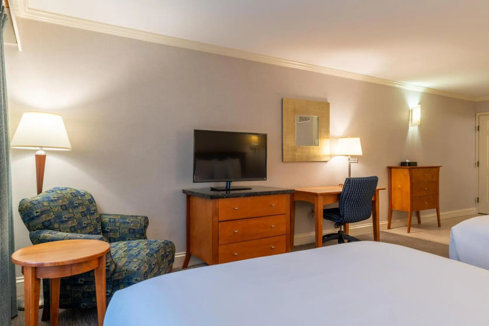 TV and multimedia, Bed in Gorges Grant Hotel