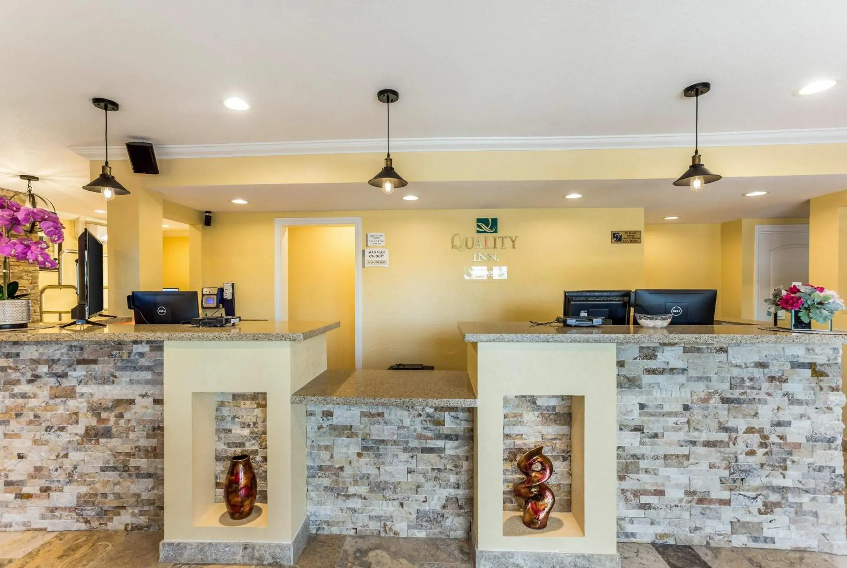 Lobby or reception in Quality Inn Escondido San Diego North County Lobby or reception in Quality Inn Escondido San Diego North County
