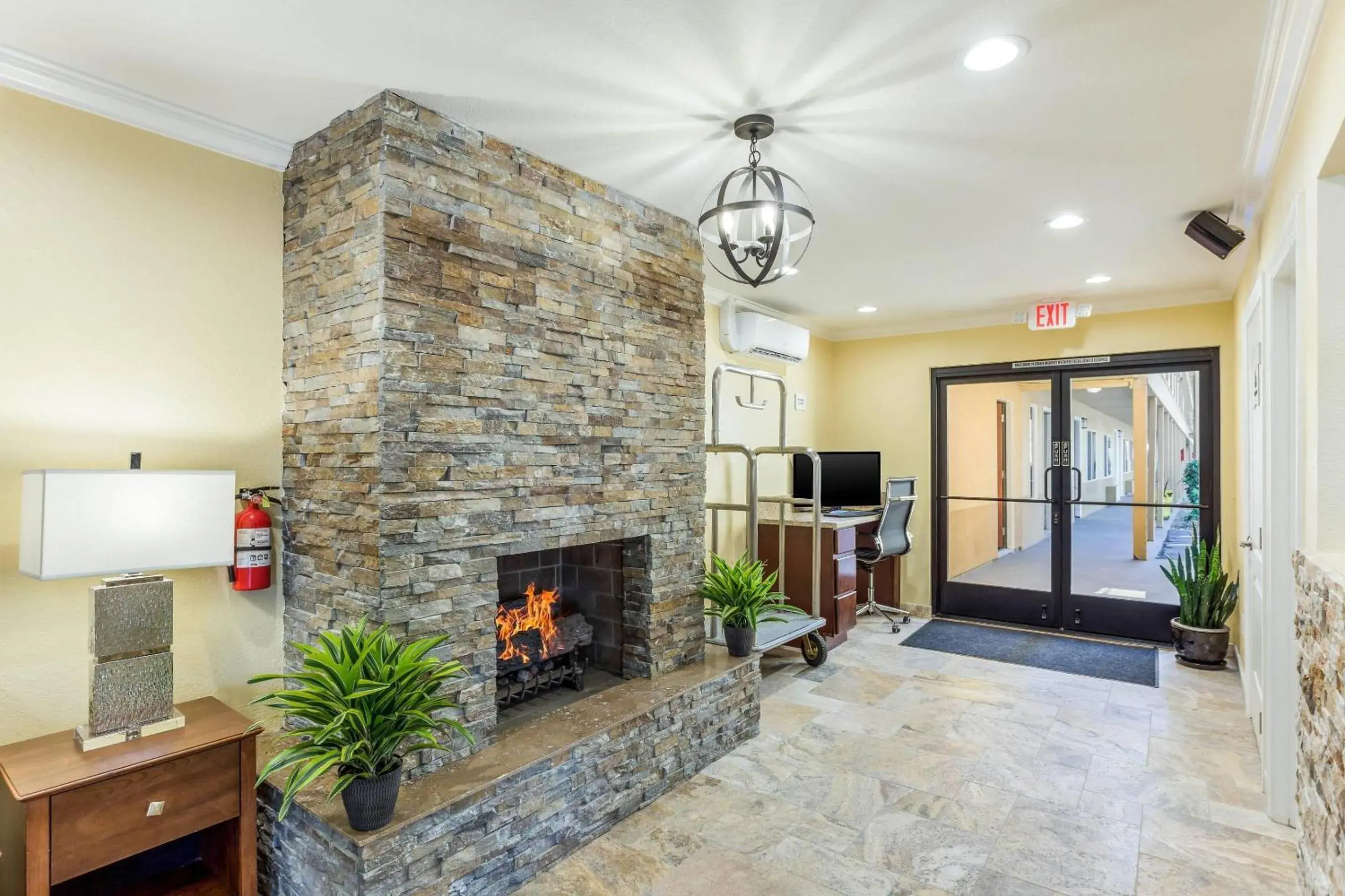 Lobby or reception in Quality Inn Escondido San Diego North County Lobby or reception in Quality Inn Escondido San Diego North County