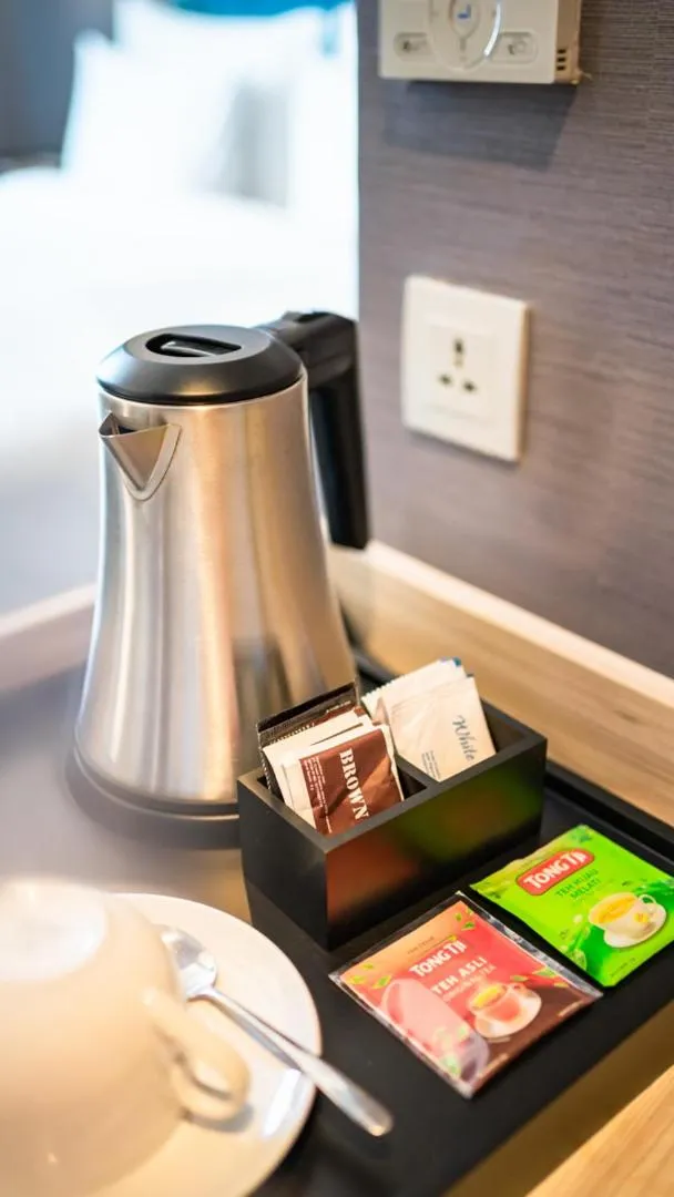 Coffee/tea facilities in Hotel Des Indes Menteng