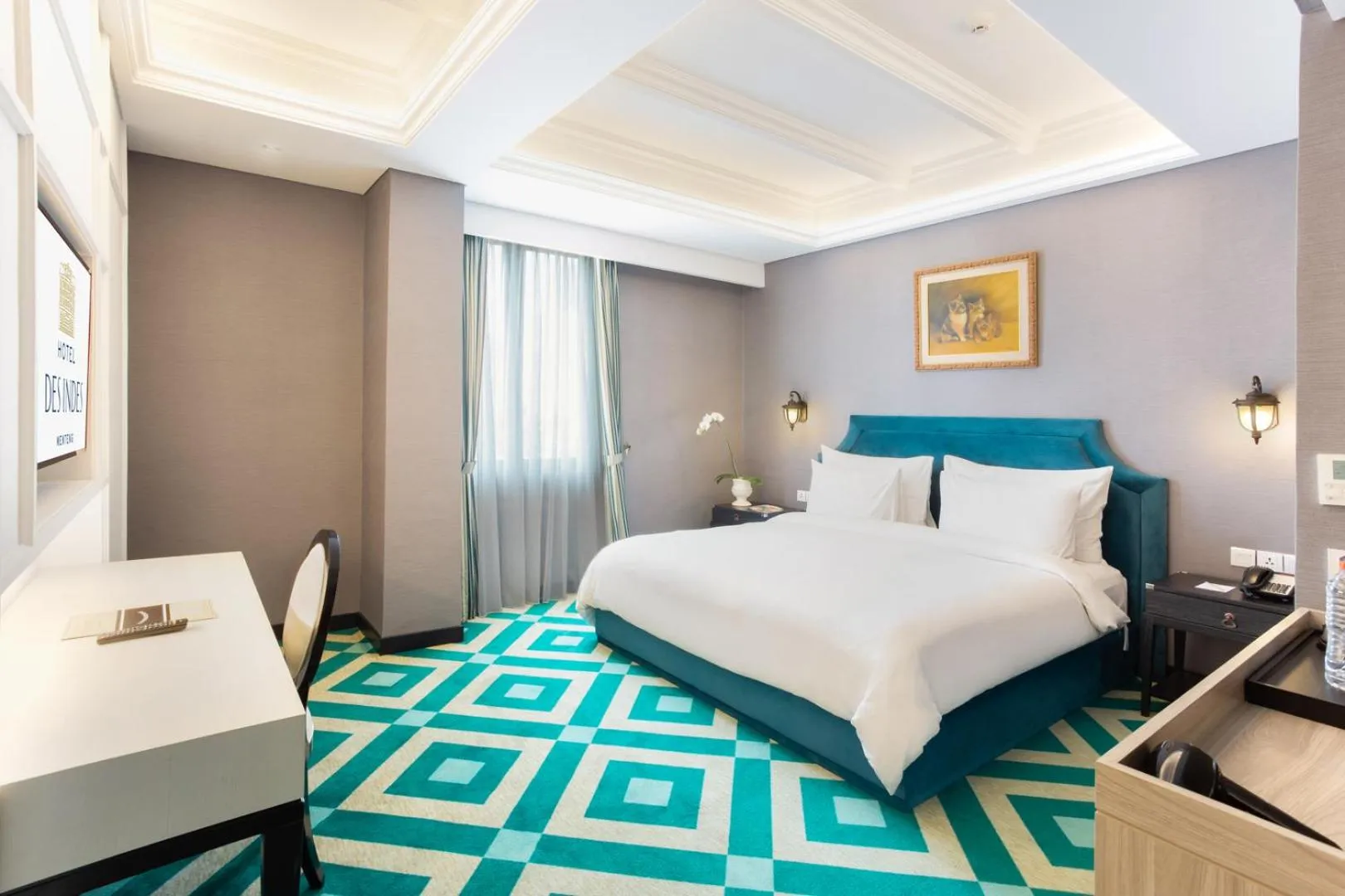 Bed in Hotel Des Indes Menteng